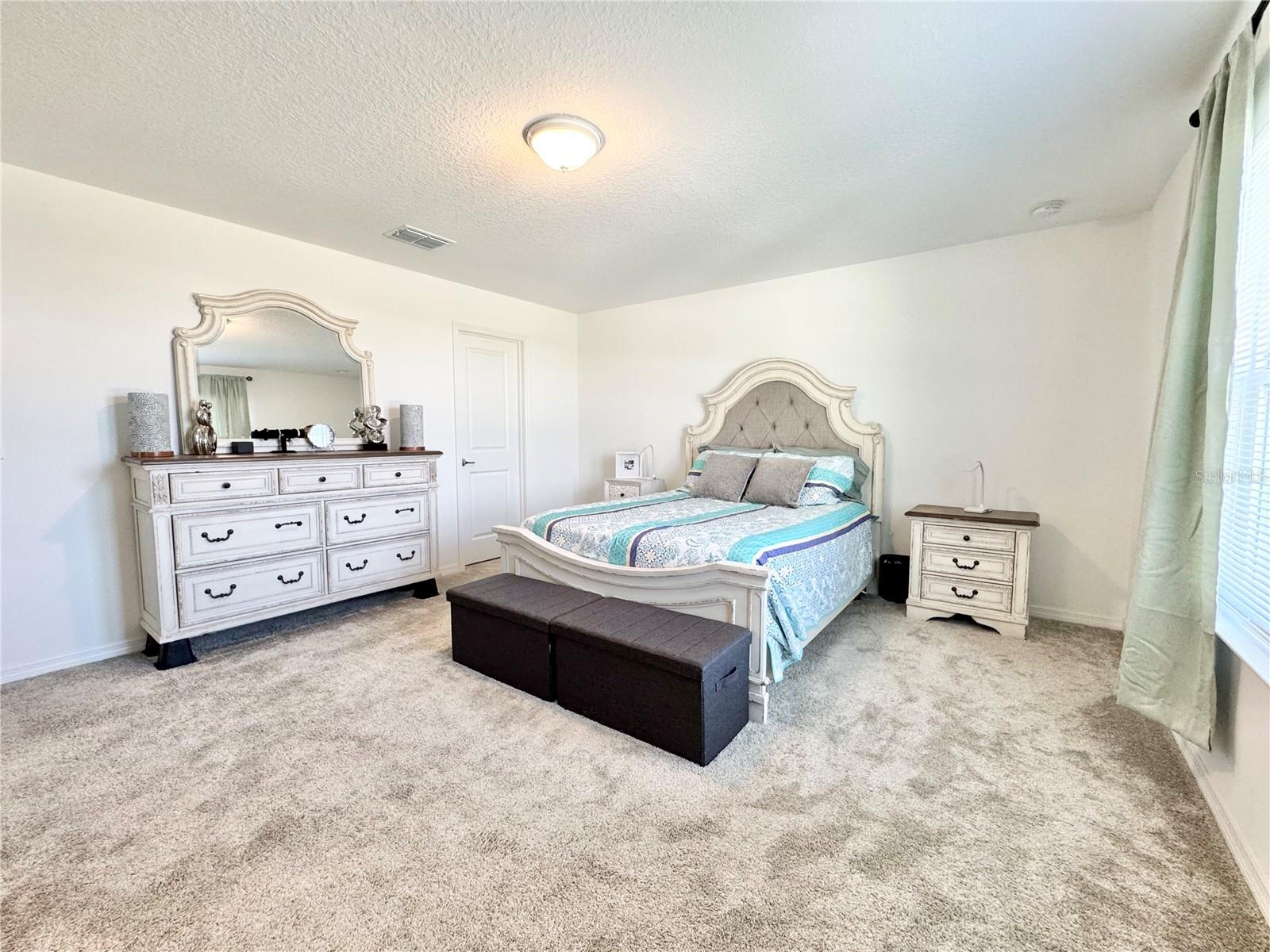 557 Pine Tree Blvd Property Photo 11