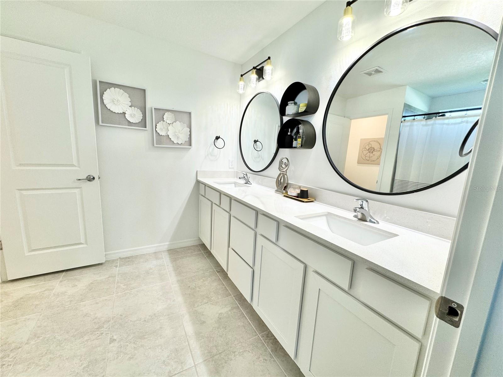 557 Pine Tree Blvd Property Photo 14