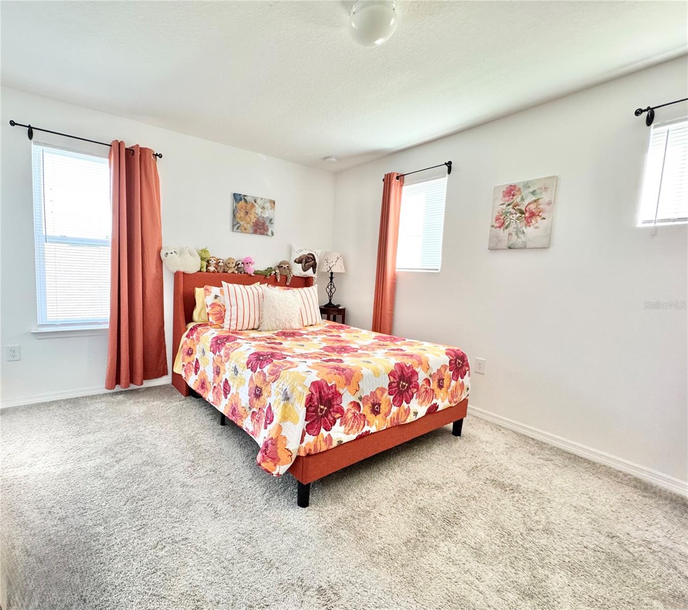 557 Pine Tree Blvd Property Photo 16