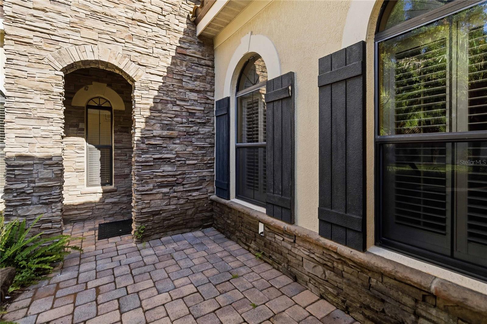 1298 Bella Vista Cir Property Photo 7