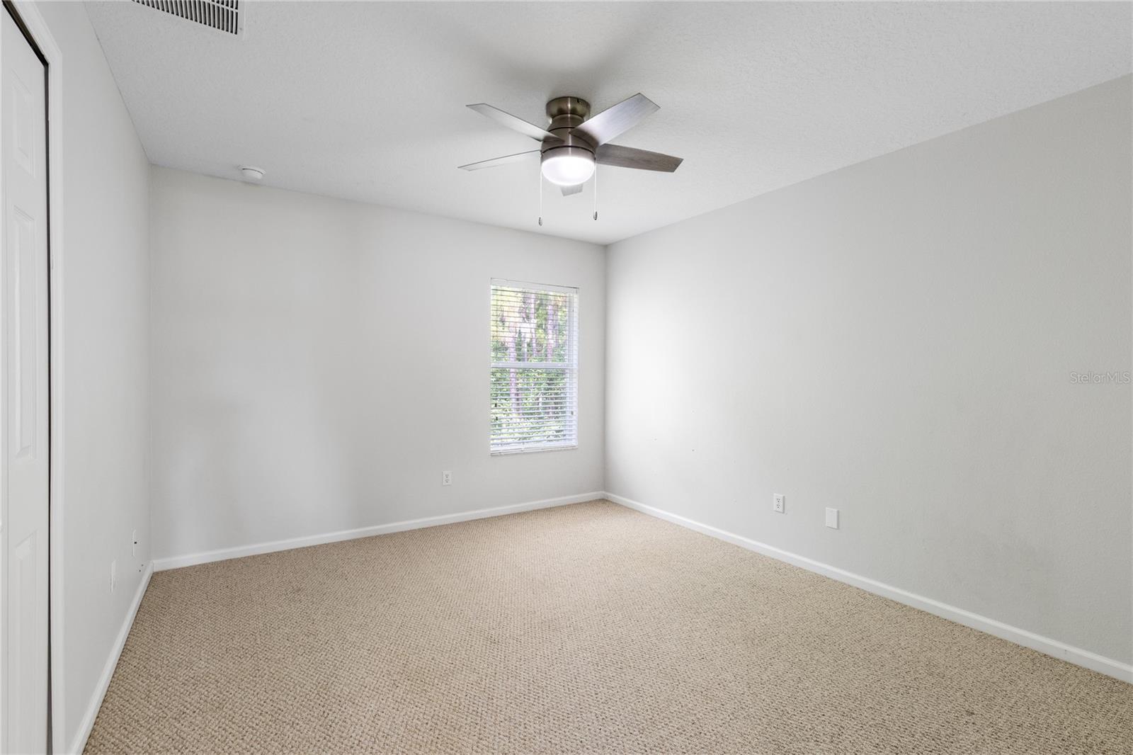 10212 Park Commons Dr Property Photo 25
