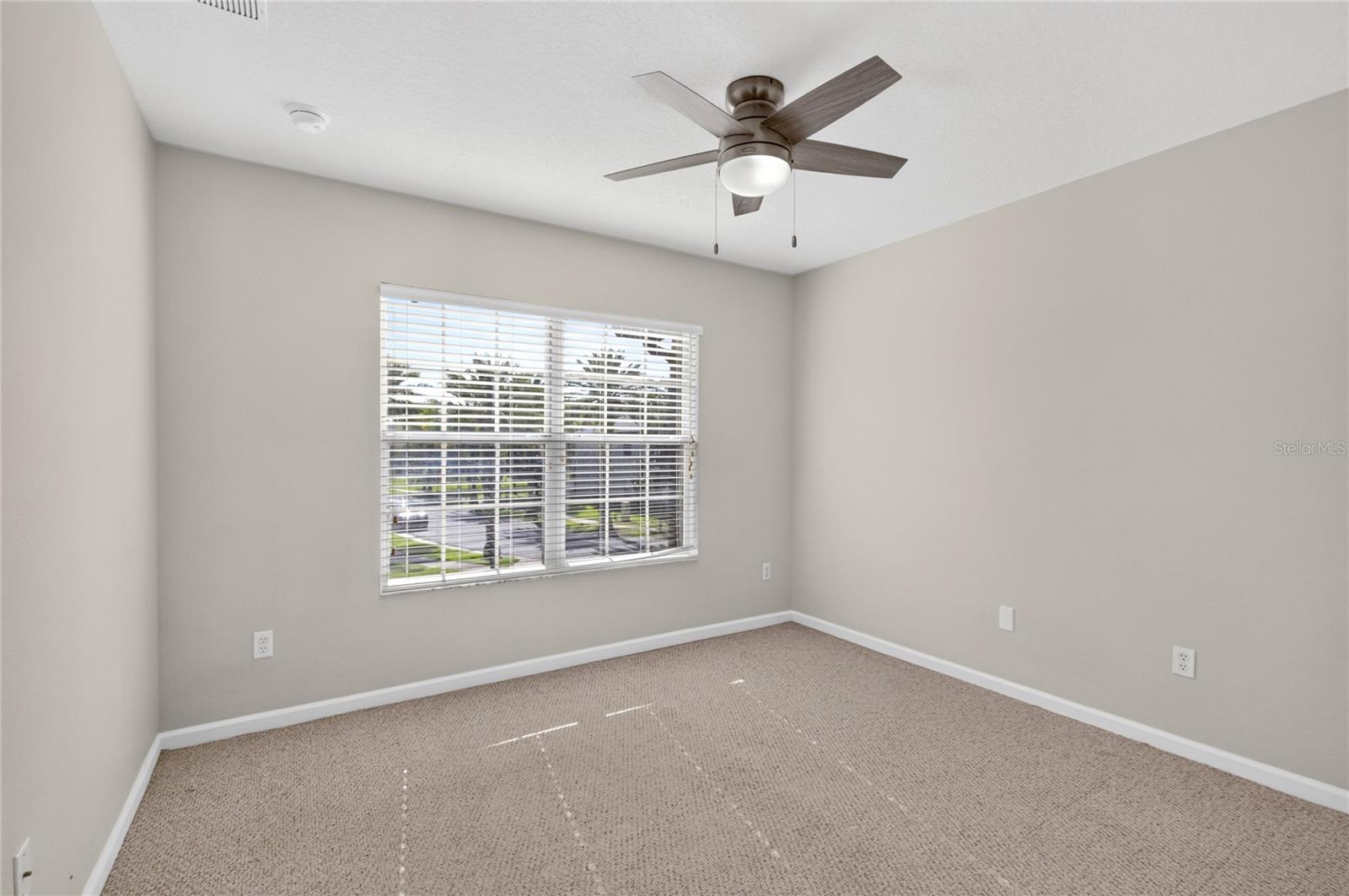 10212 Park Commons Dr Property Photo 26