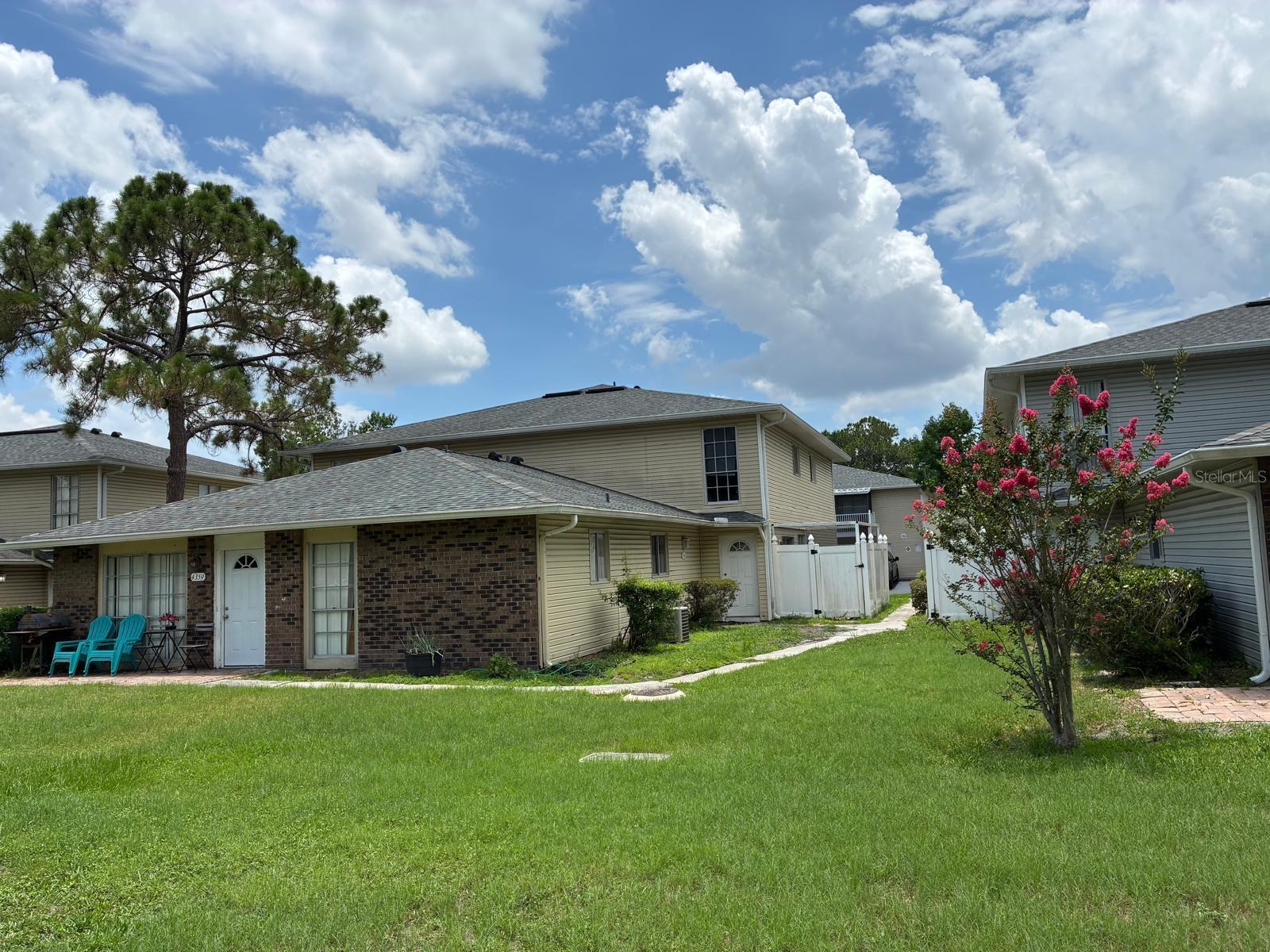 4361 SHADOW CREST PL #32-3 Property Photo 1