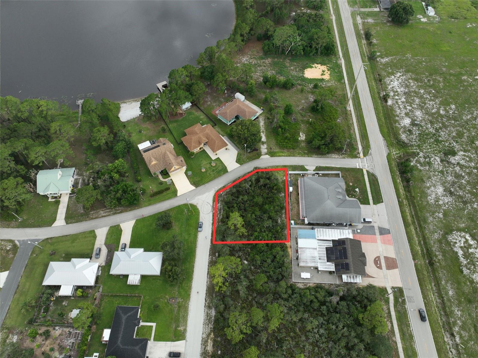 1425 Casey Ave Property Photo 3