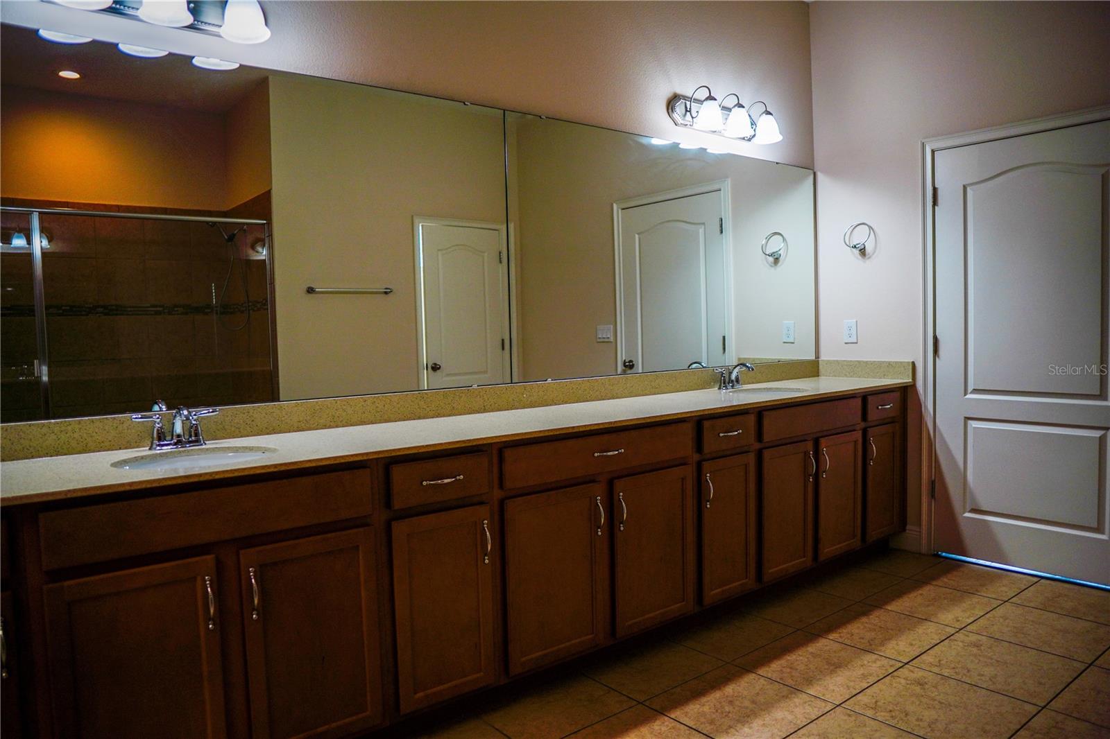9240 Bradleigh Dr Property Photo 40