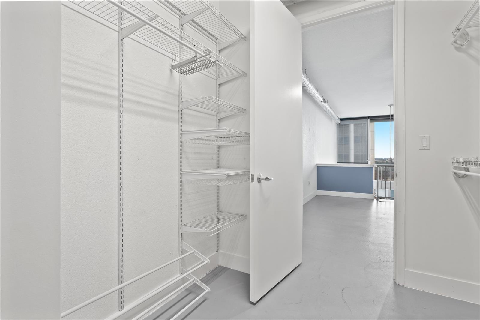 150 E Robinson St #1011 Property Photo 17