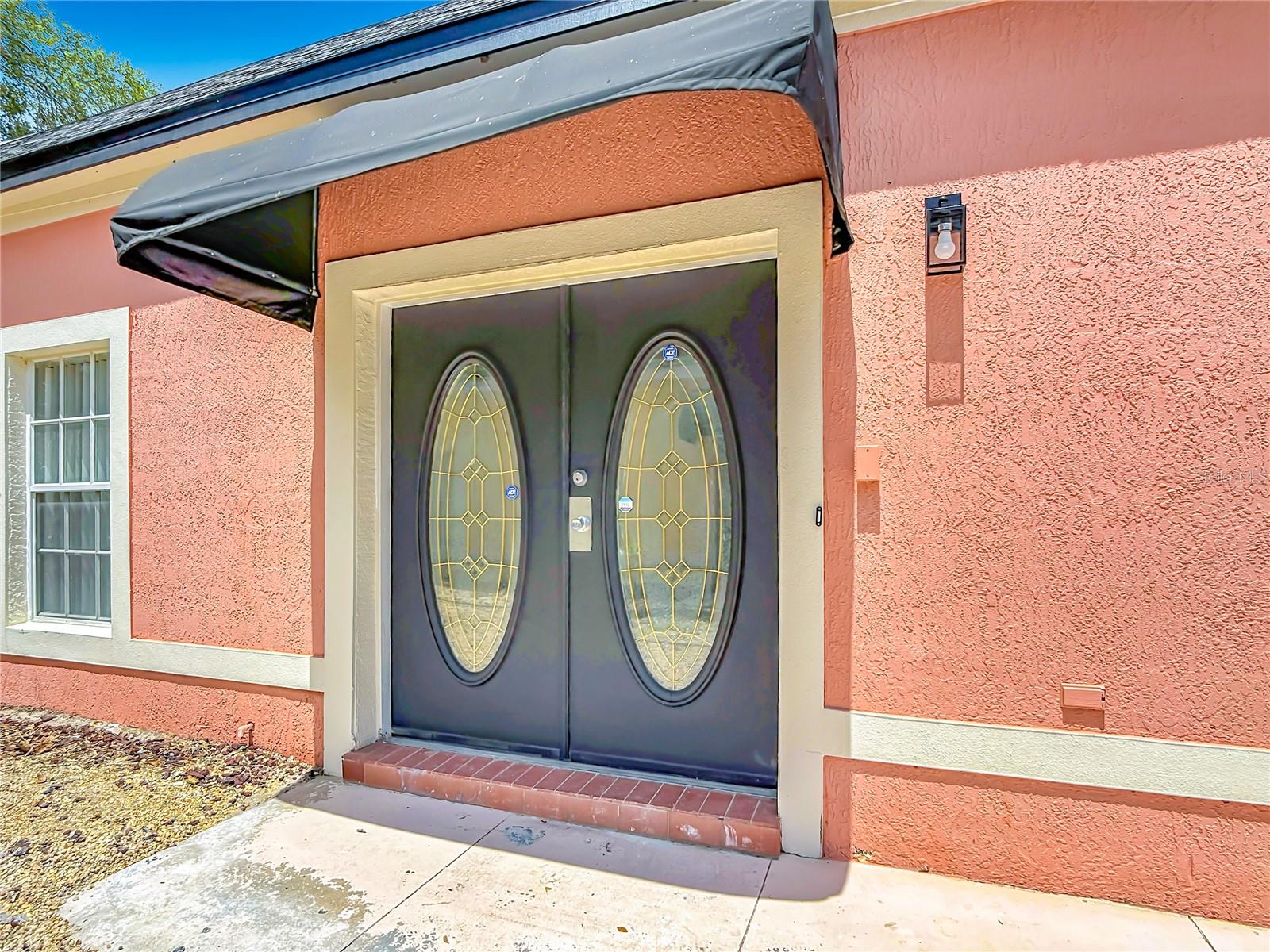 1008 Universal Rest Pl Property Photo 1