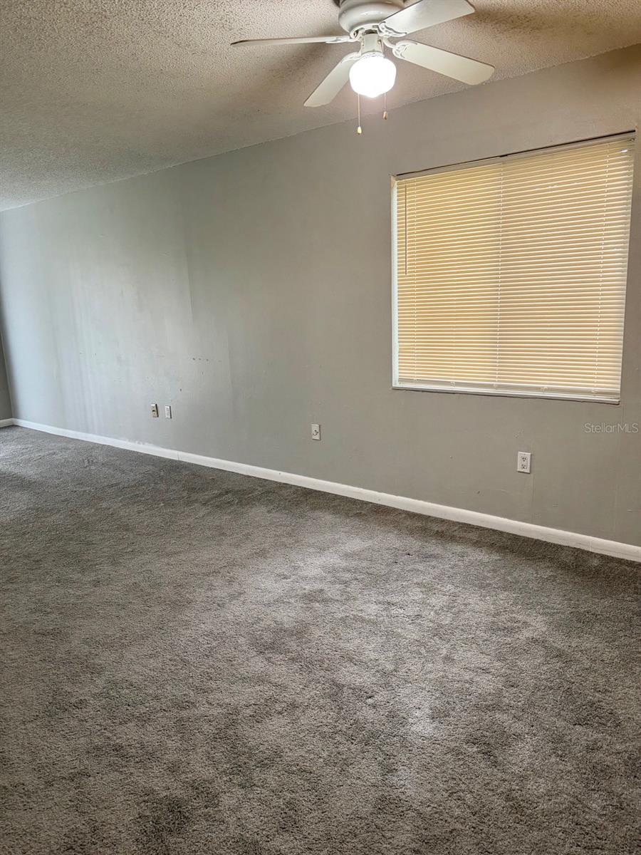 105 Cory Ln Property Photo 5