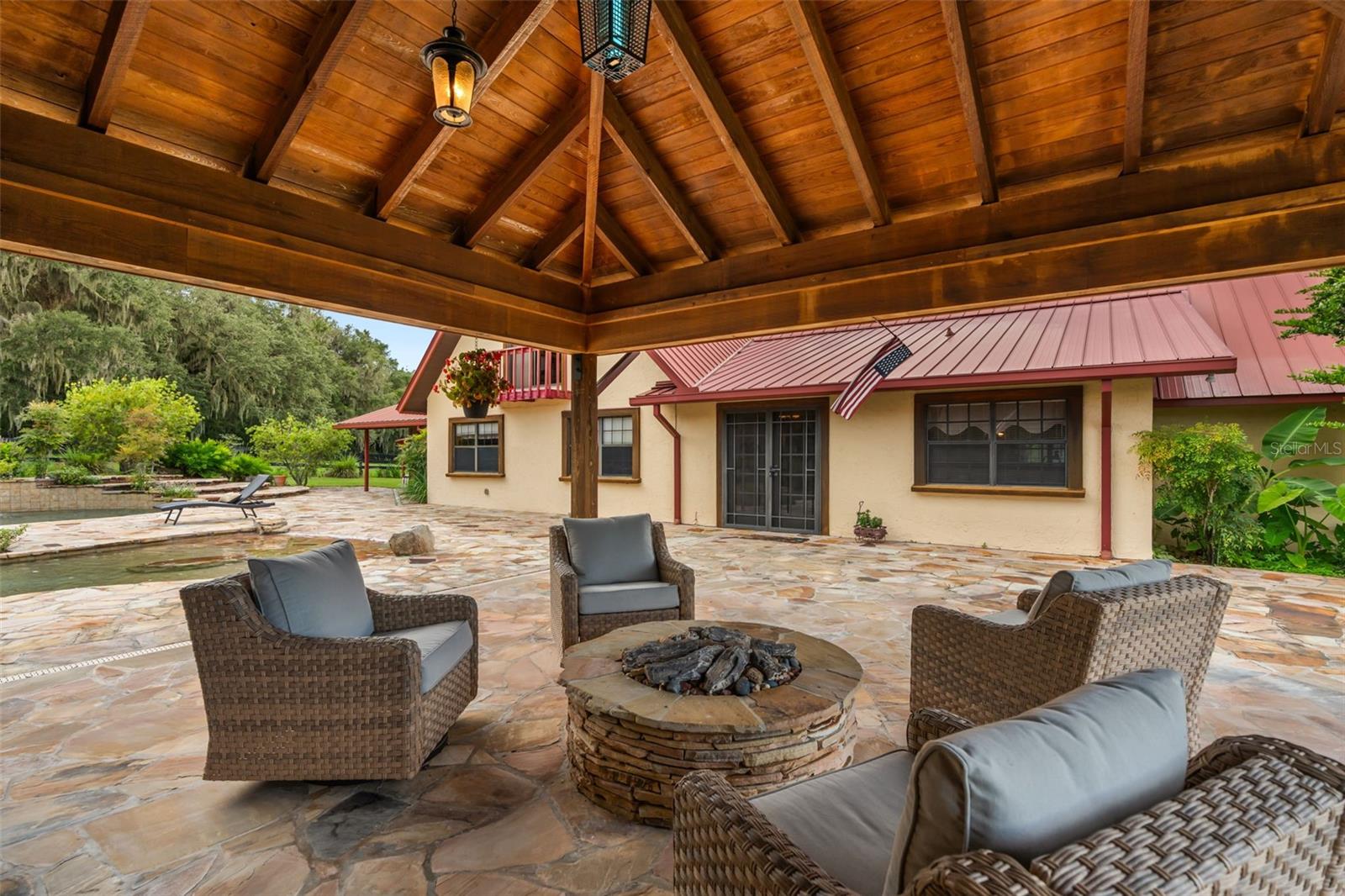 35841 Timbertop Ln Property Photo 10
