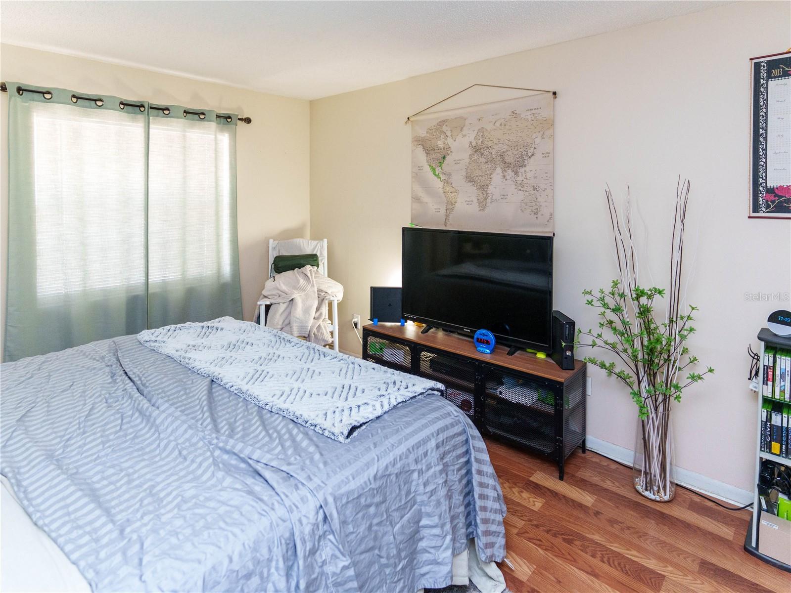 5392 Mariner Blvd Property Photo 15