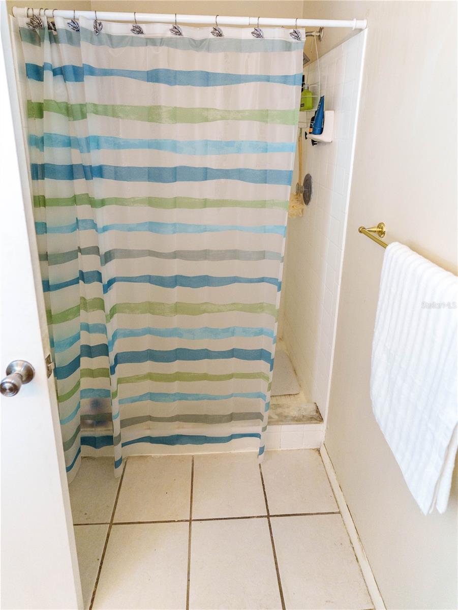 5392 Mariner Blvd Property Photo 18