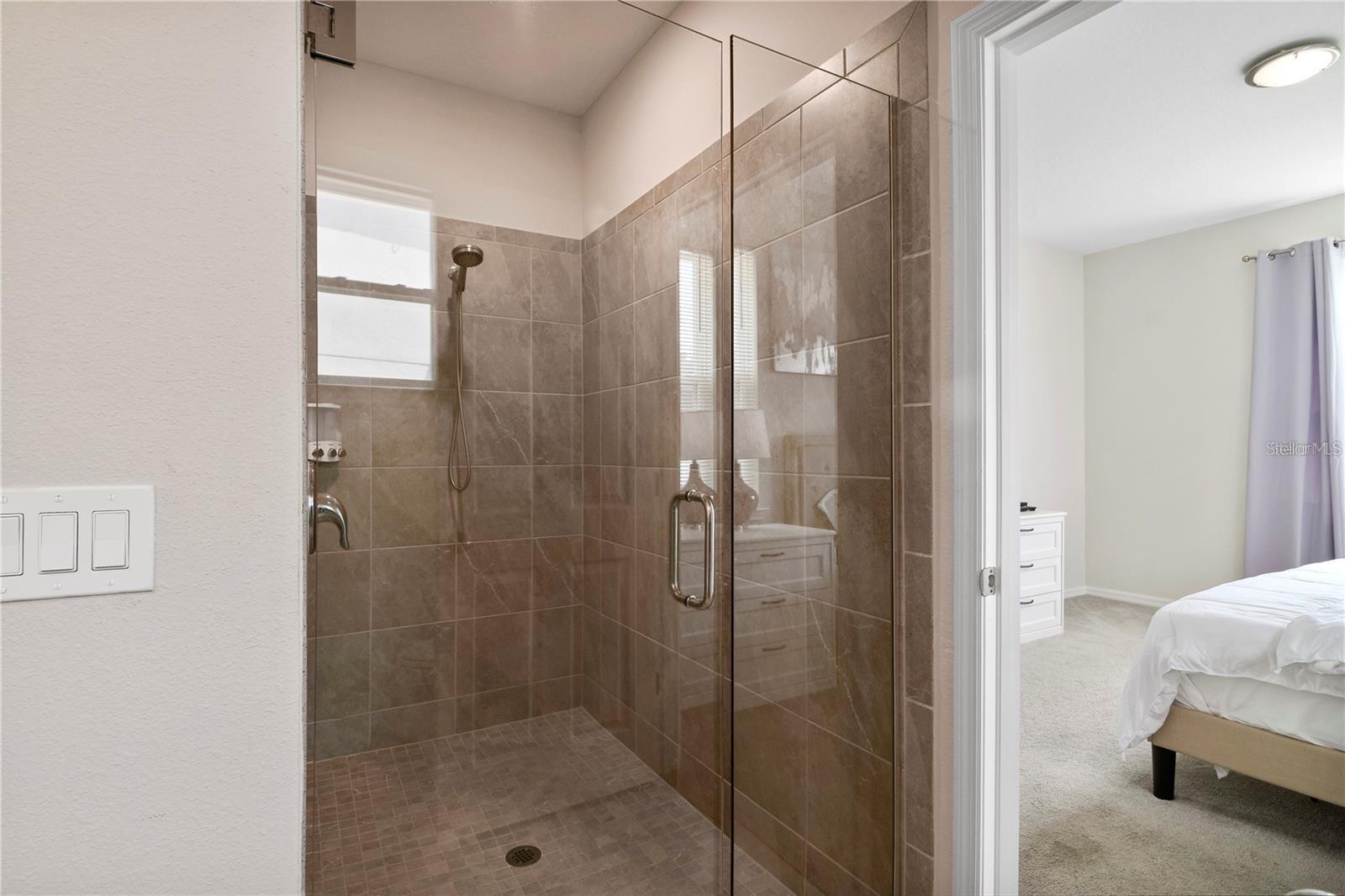 294 Aberdeen St Property Photo 7
