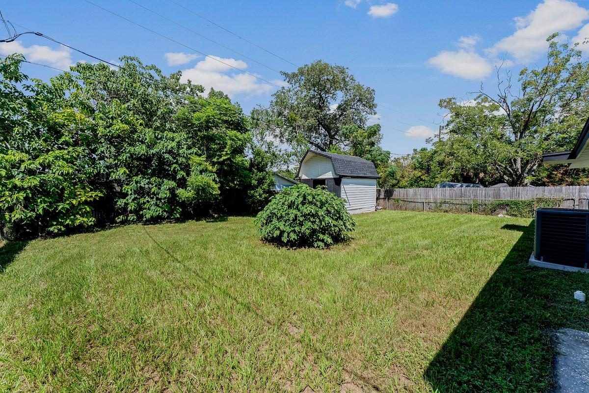 849 Logan Dr Property Photo 24