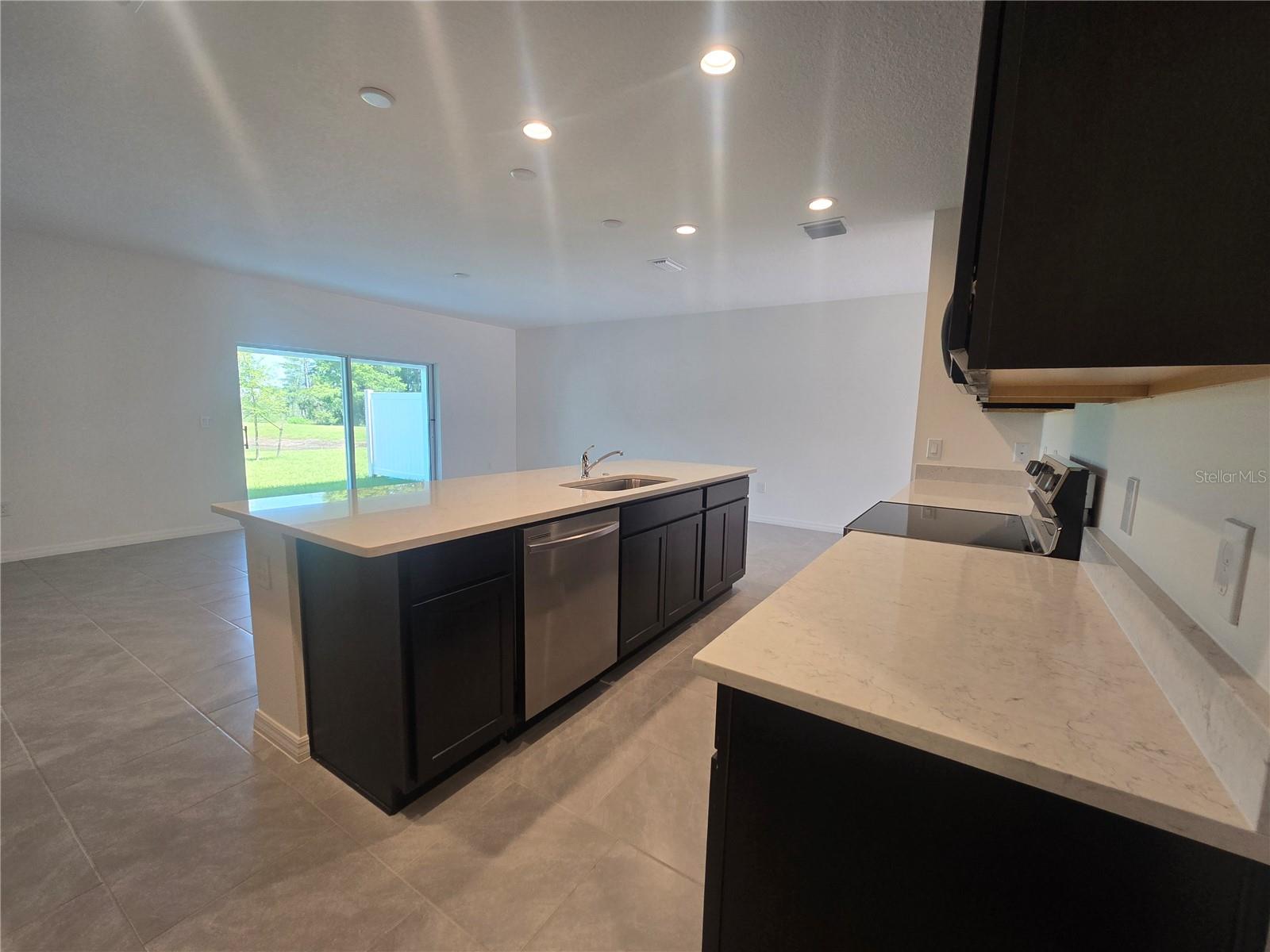 2552 Starry Pt Property Photo 2