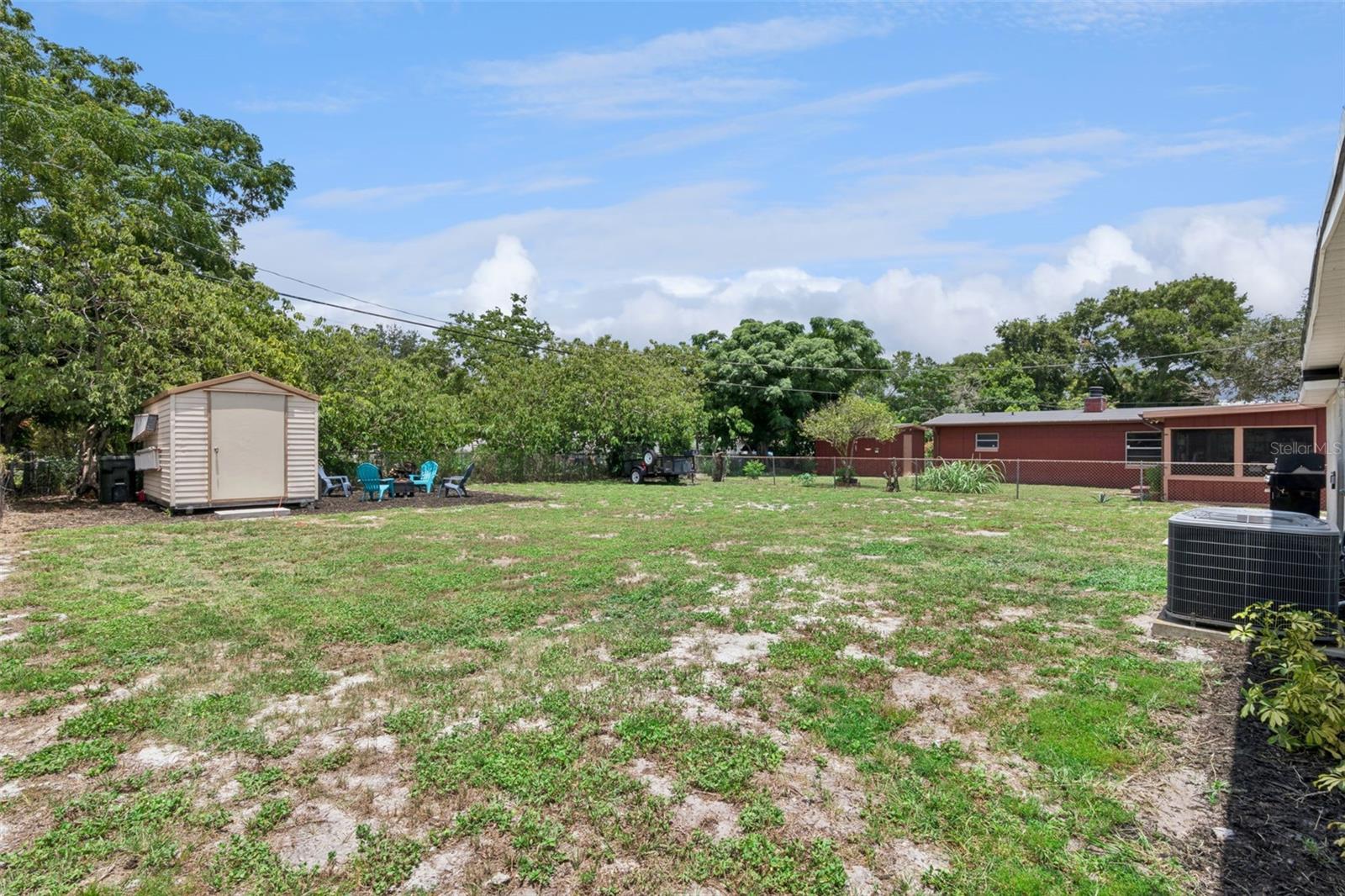 1100 Wurst Rd Property Photo 36