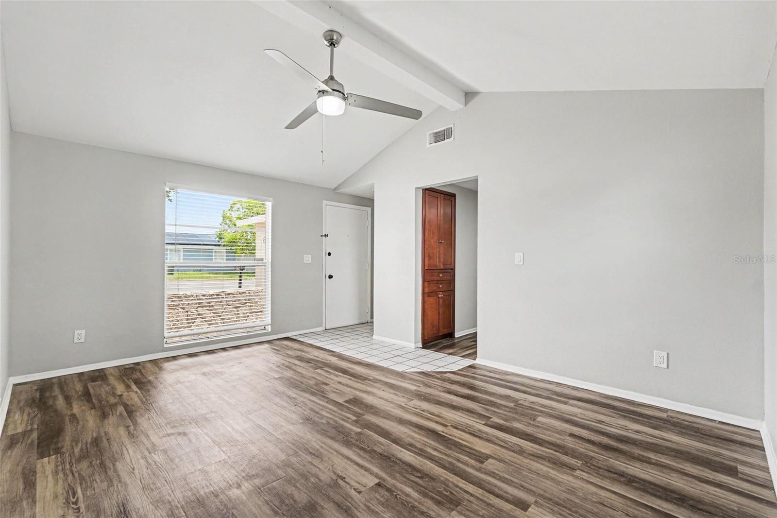 6404 Freedom Ct Property Photo 5