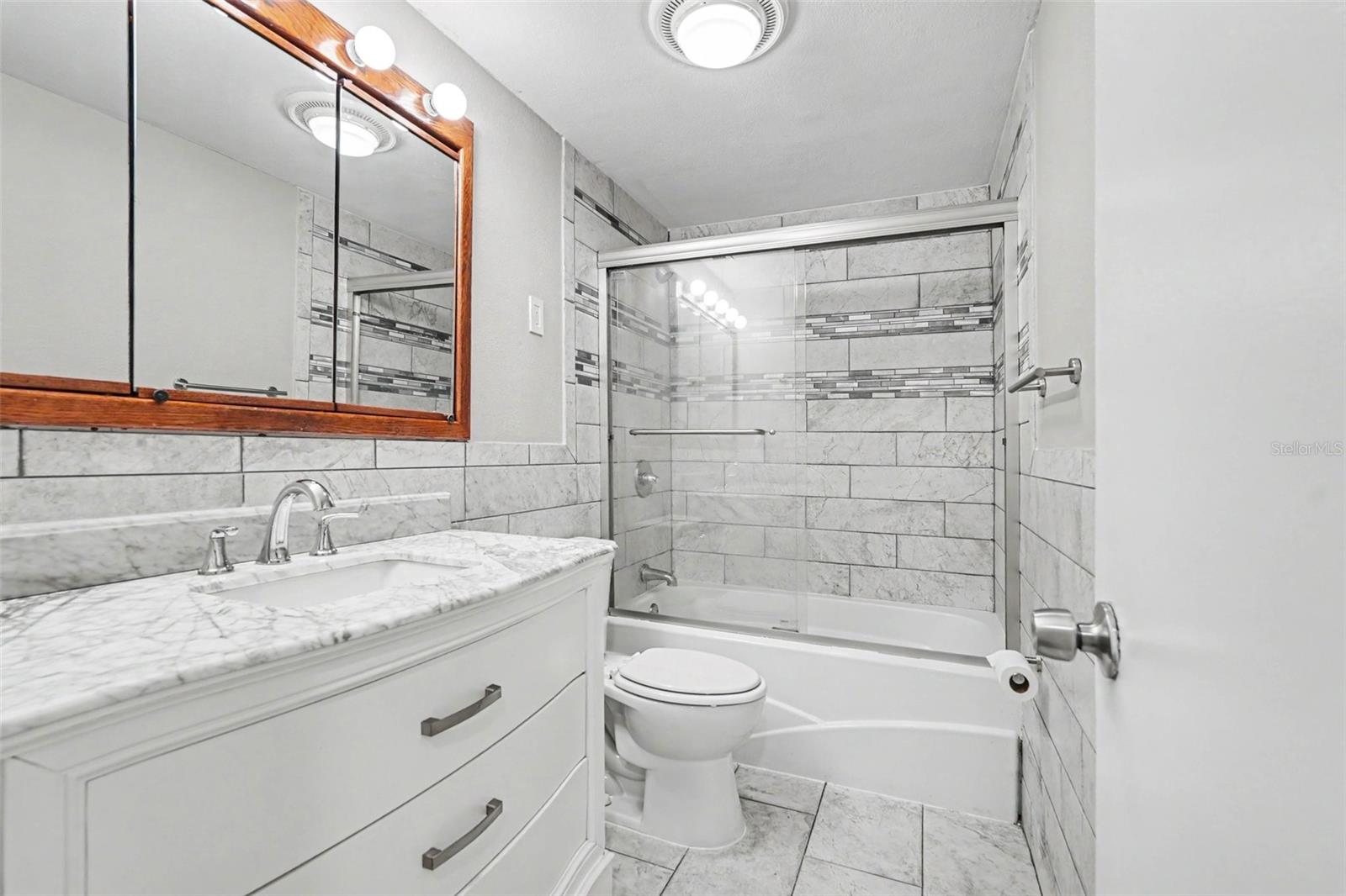6404 Freedom Ct Property Photo 16