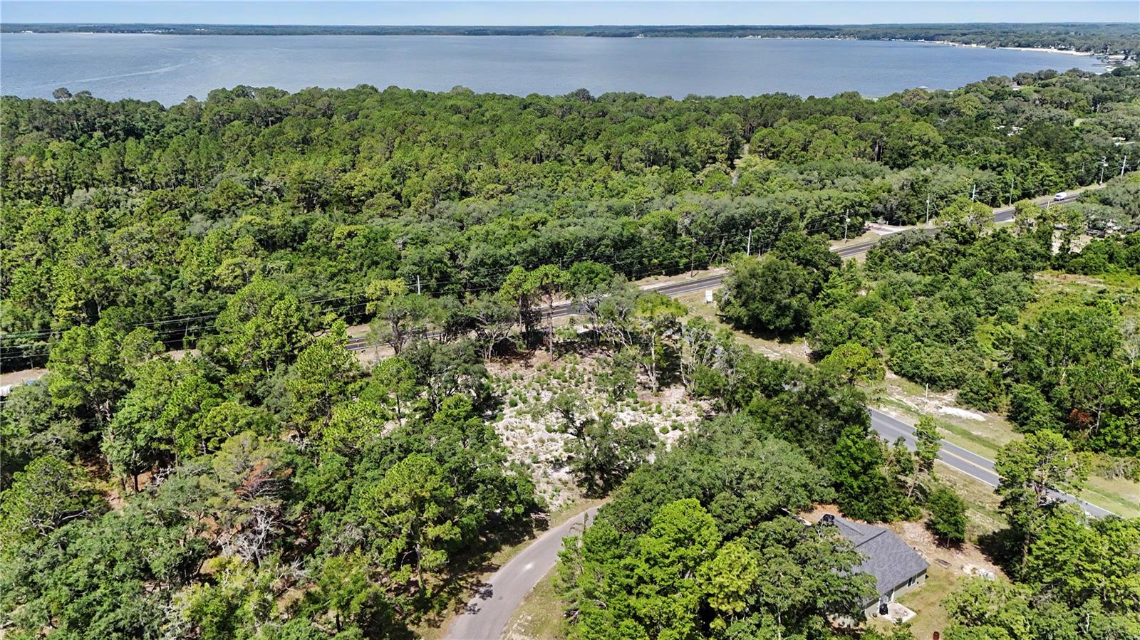 3 Bay Dr Property Photo 7