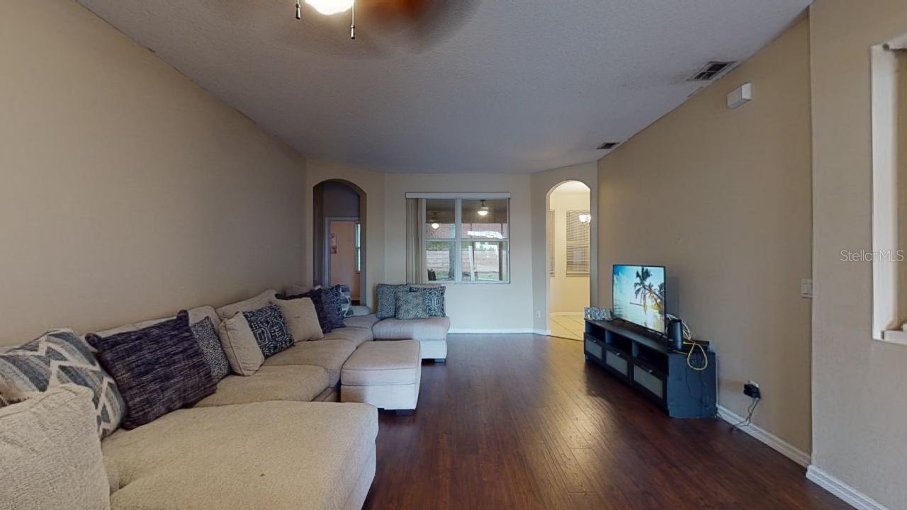 3552 Macauley Ct Property Photo 5