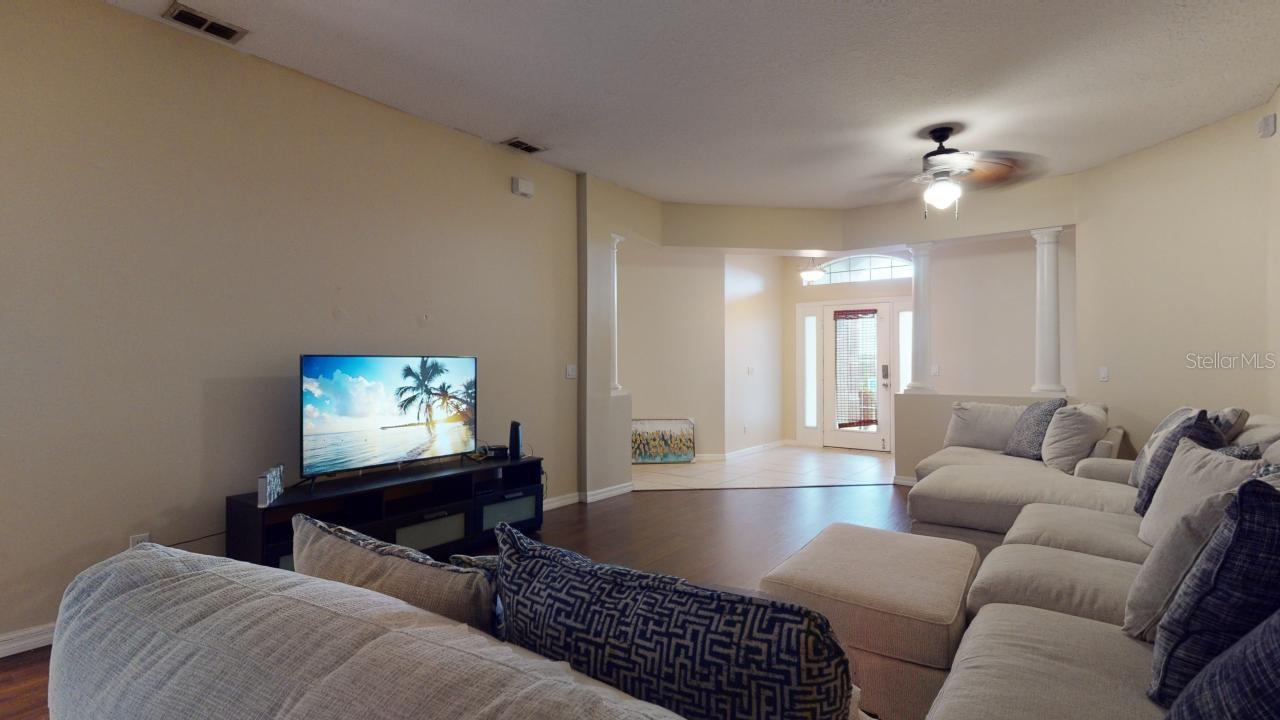 3552 Macauley Ct Property Photo 6