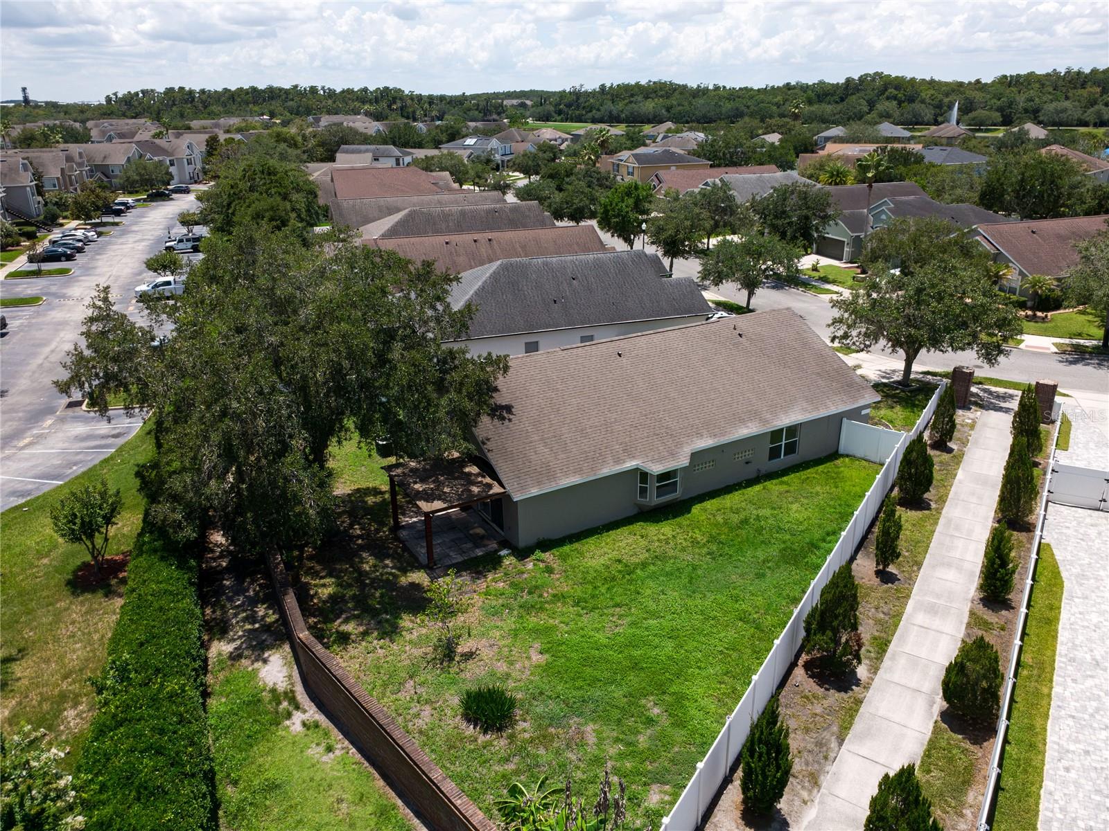 9067 Hastings Beach Blvd Property Photo 25