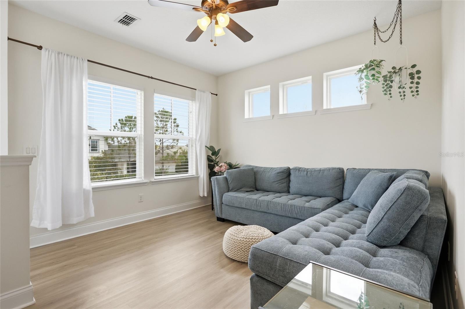 8105 Laureate Blvd Property Photo 40
