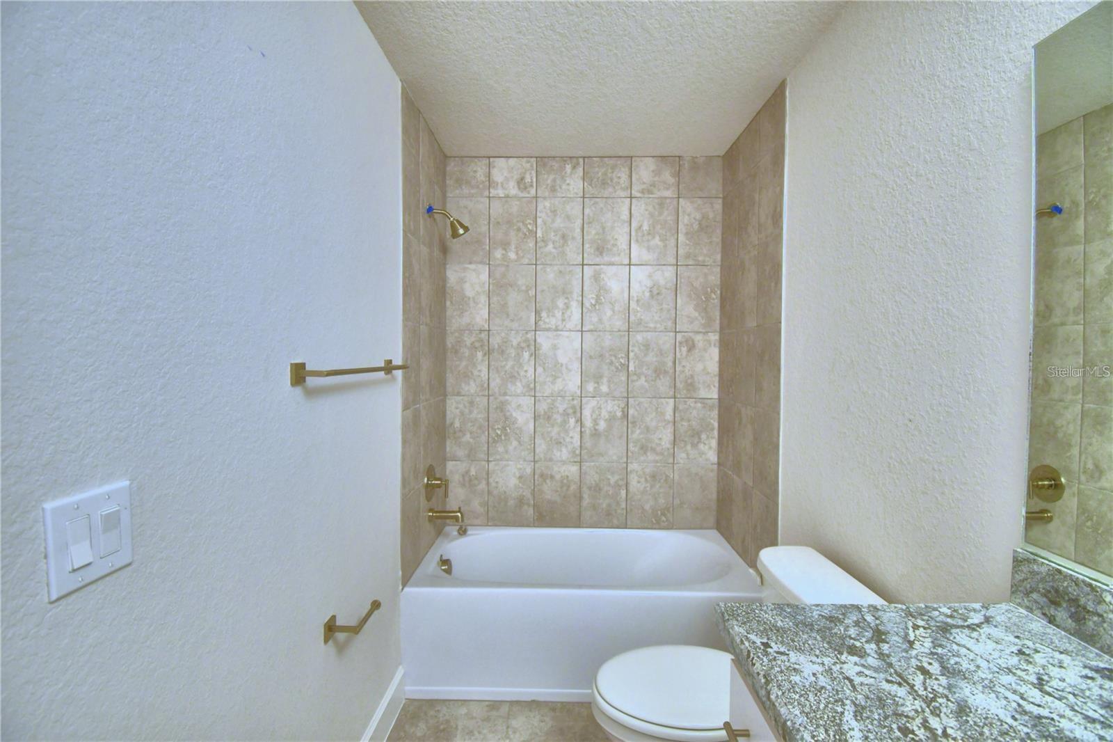 906 Sofia Ln Property Photo 25