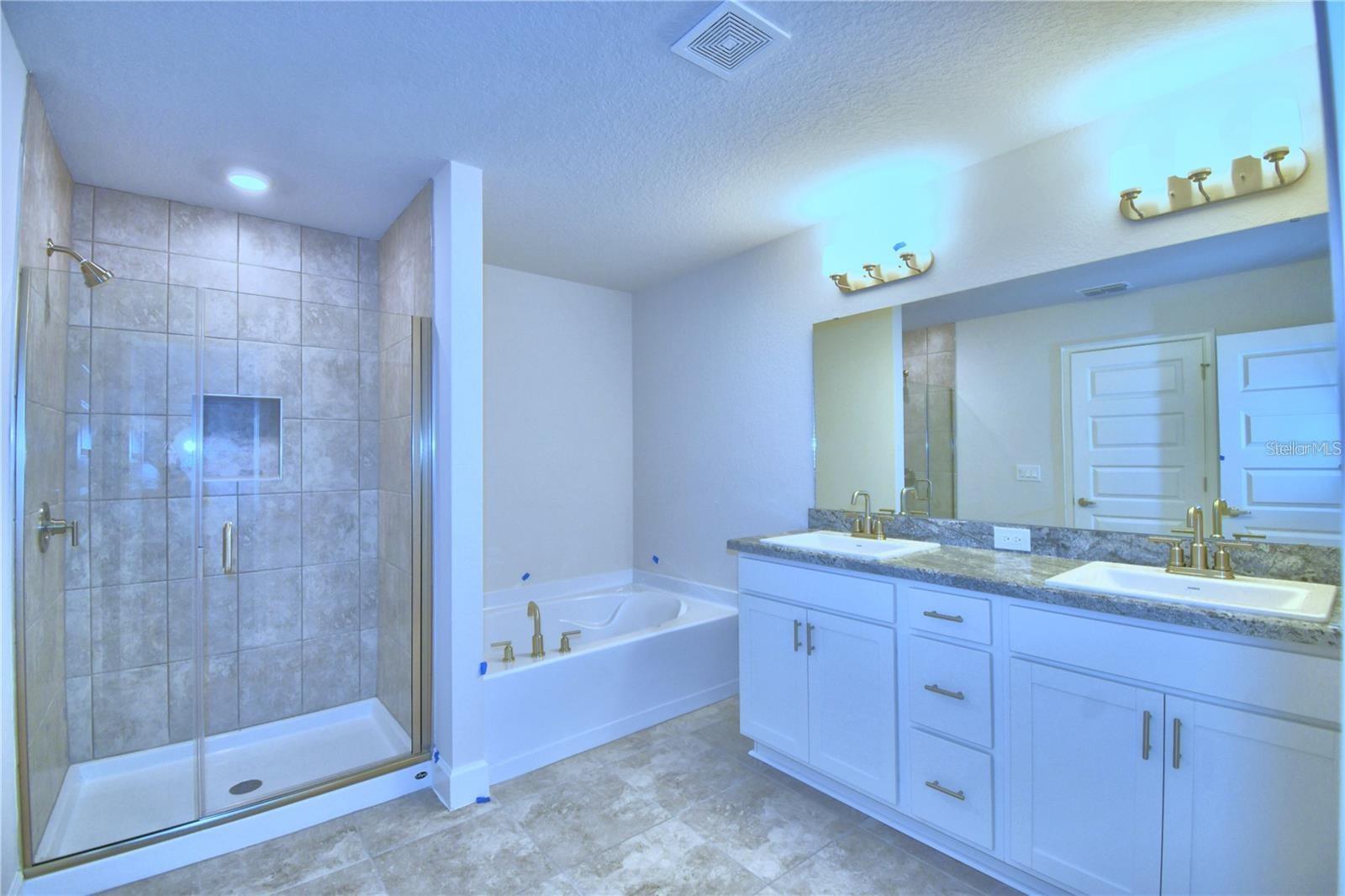 906 Sofia Ln Property Photo 33