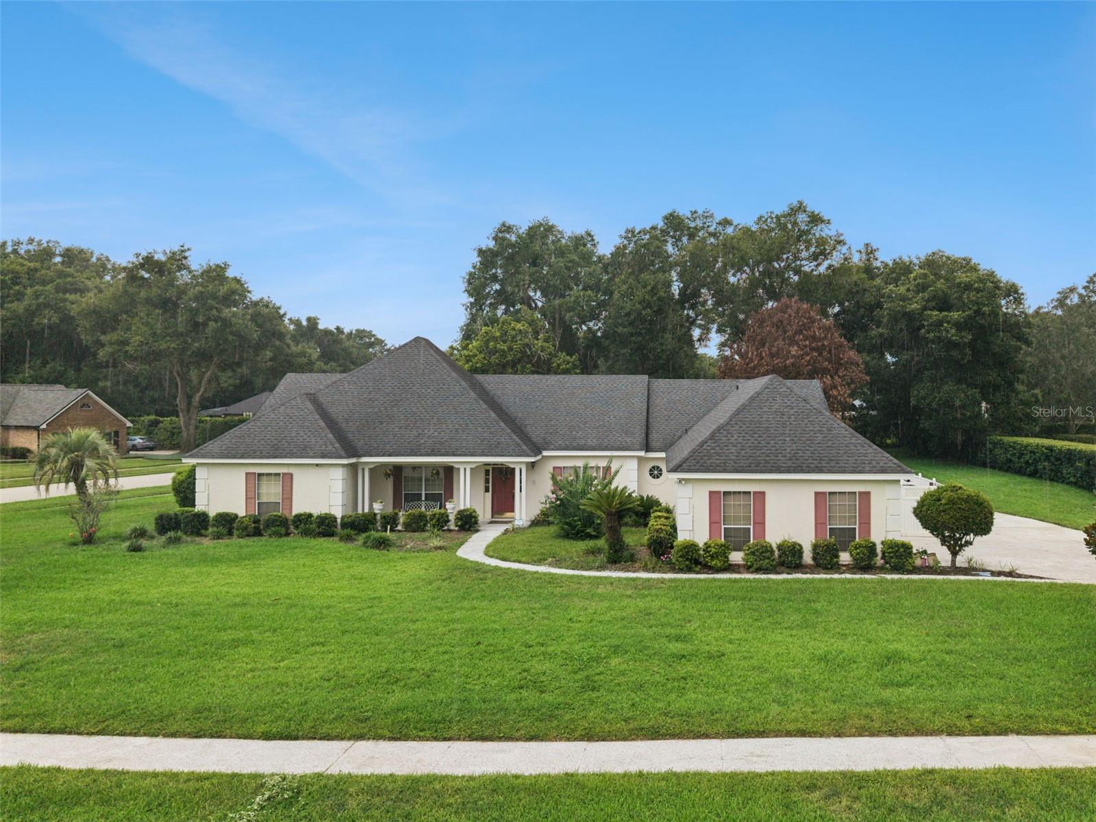 2512 TRYON PL