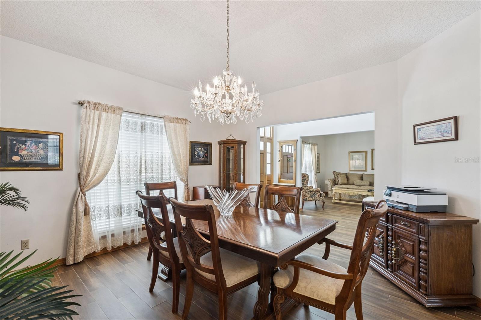 2512 Tryon Pl Property Photo 19