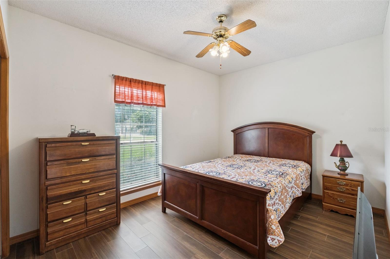 2512 Tryon Pl Property Photo 32