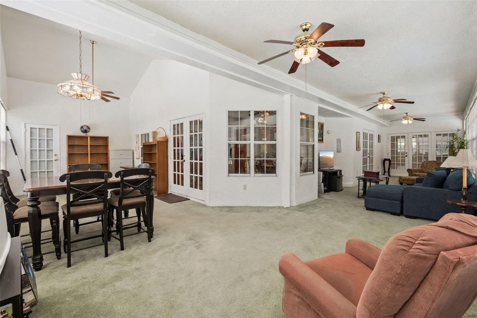 2512 Tryon Pl Property Photo 37