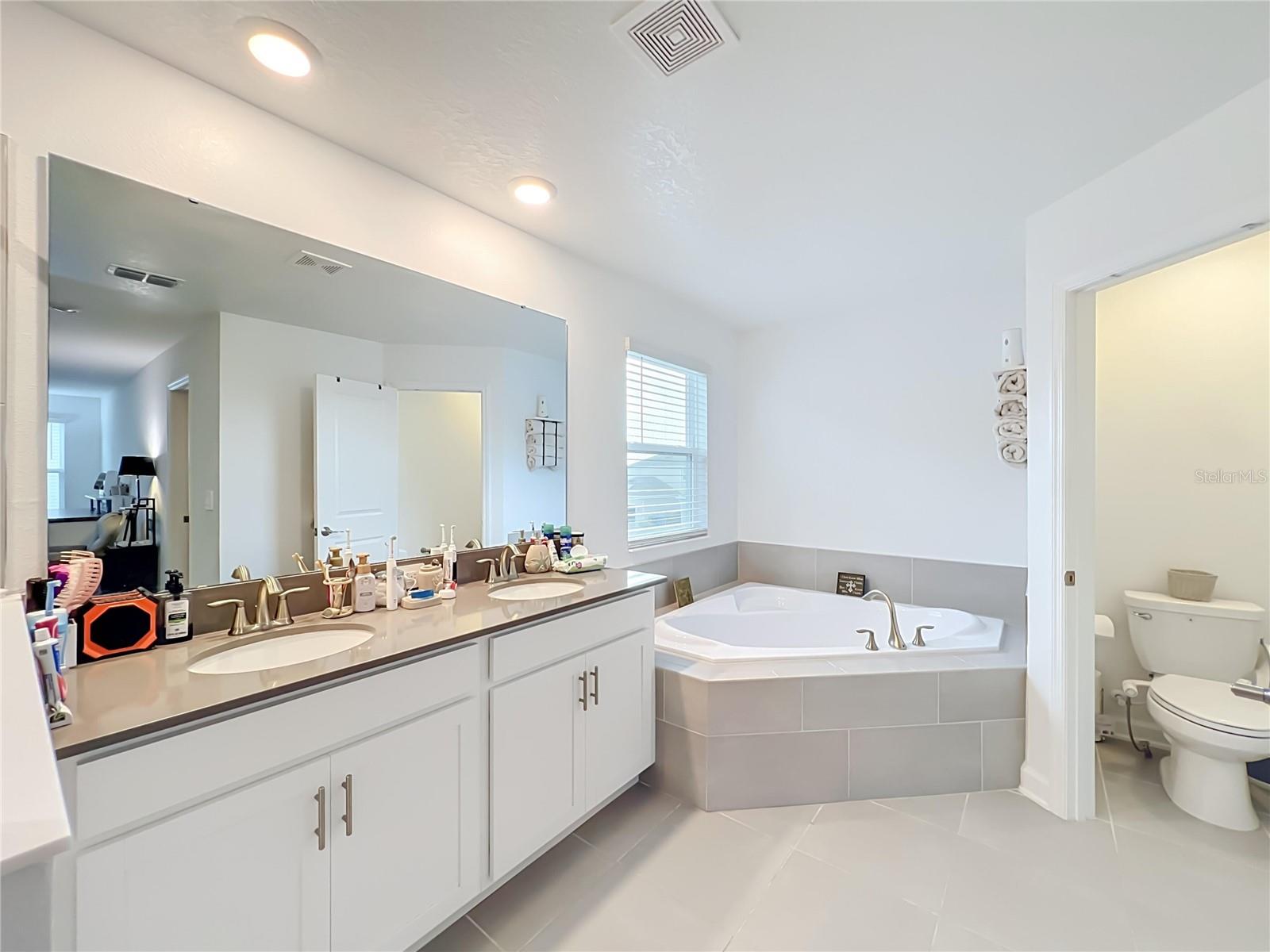 11835 Boldface Dr Property Photo 31