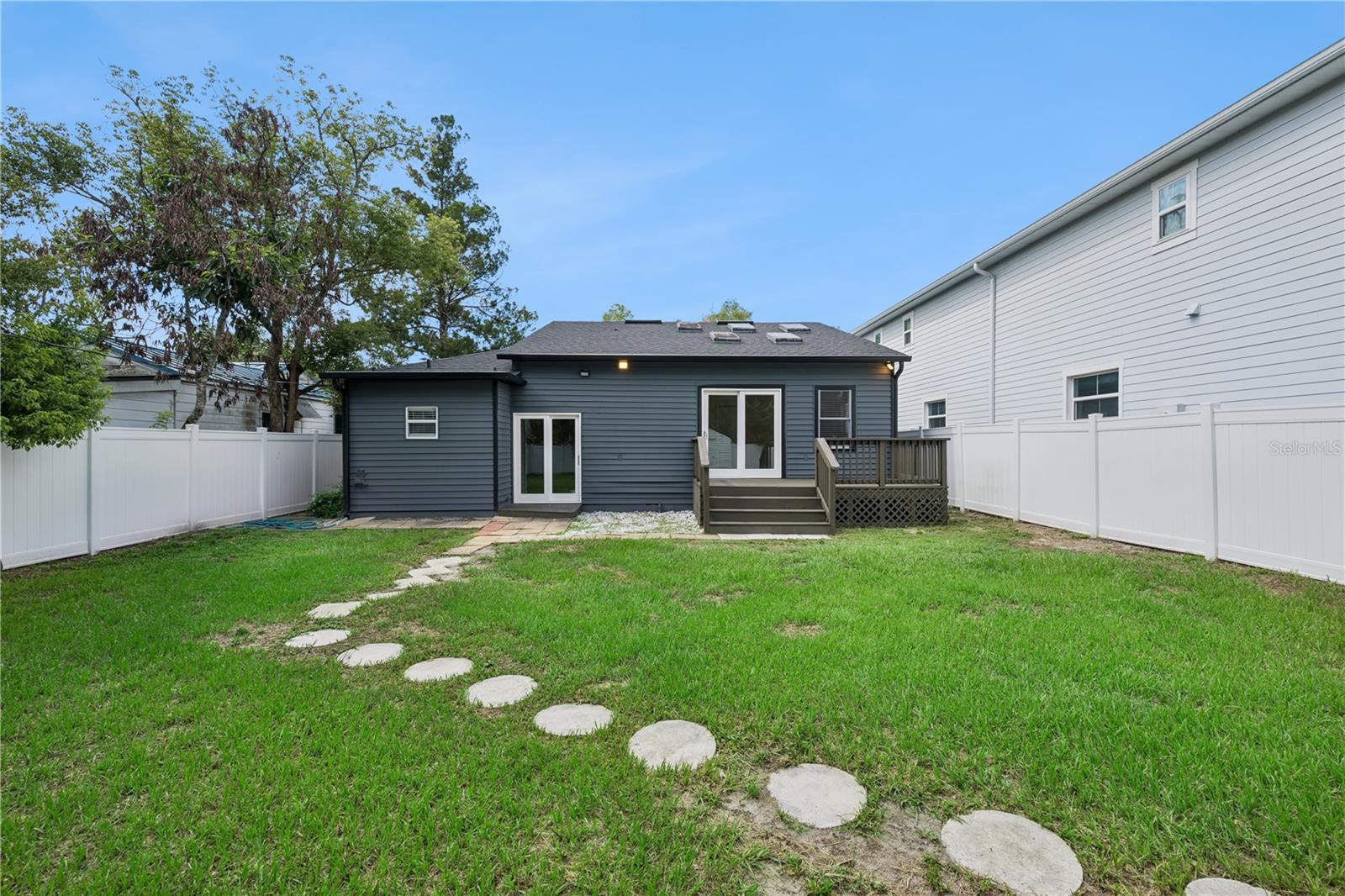 201 E Muriel St Property Photo 27