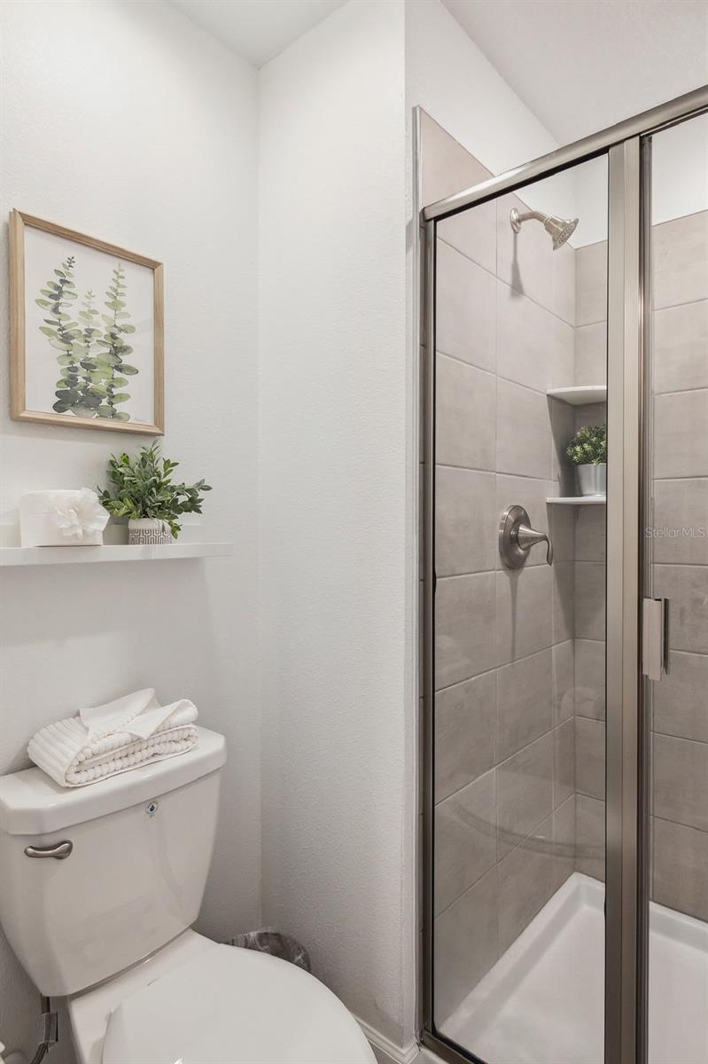 2440 Reading Trl Property Photo 5
