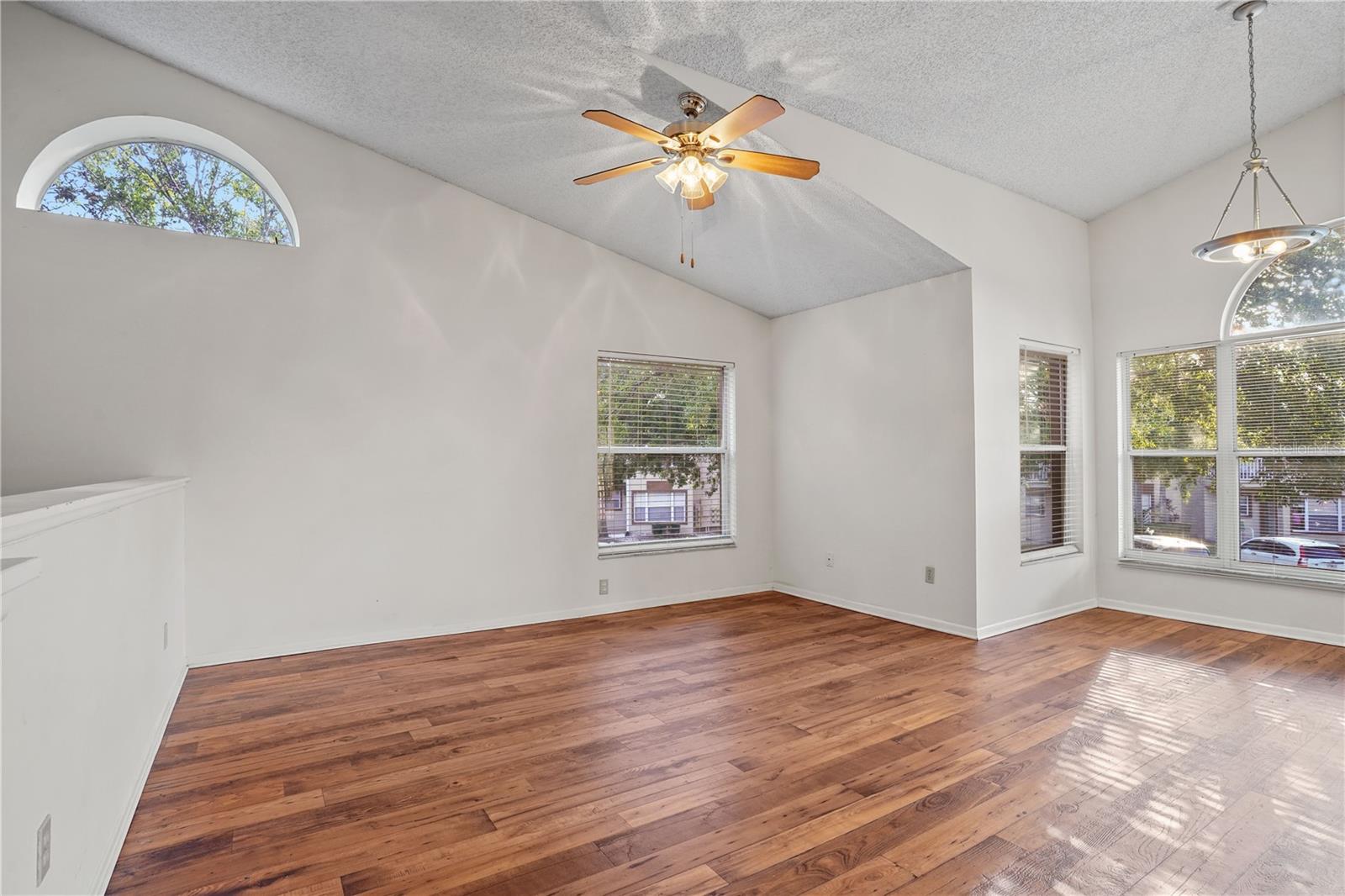 5468 E Michigan St #5468-4 Property Photo 7