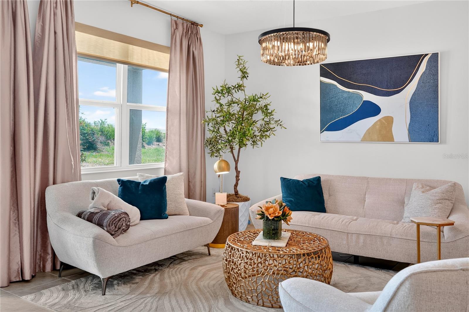 415 Overpool Avenue Property Photo 10