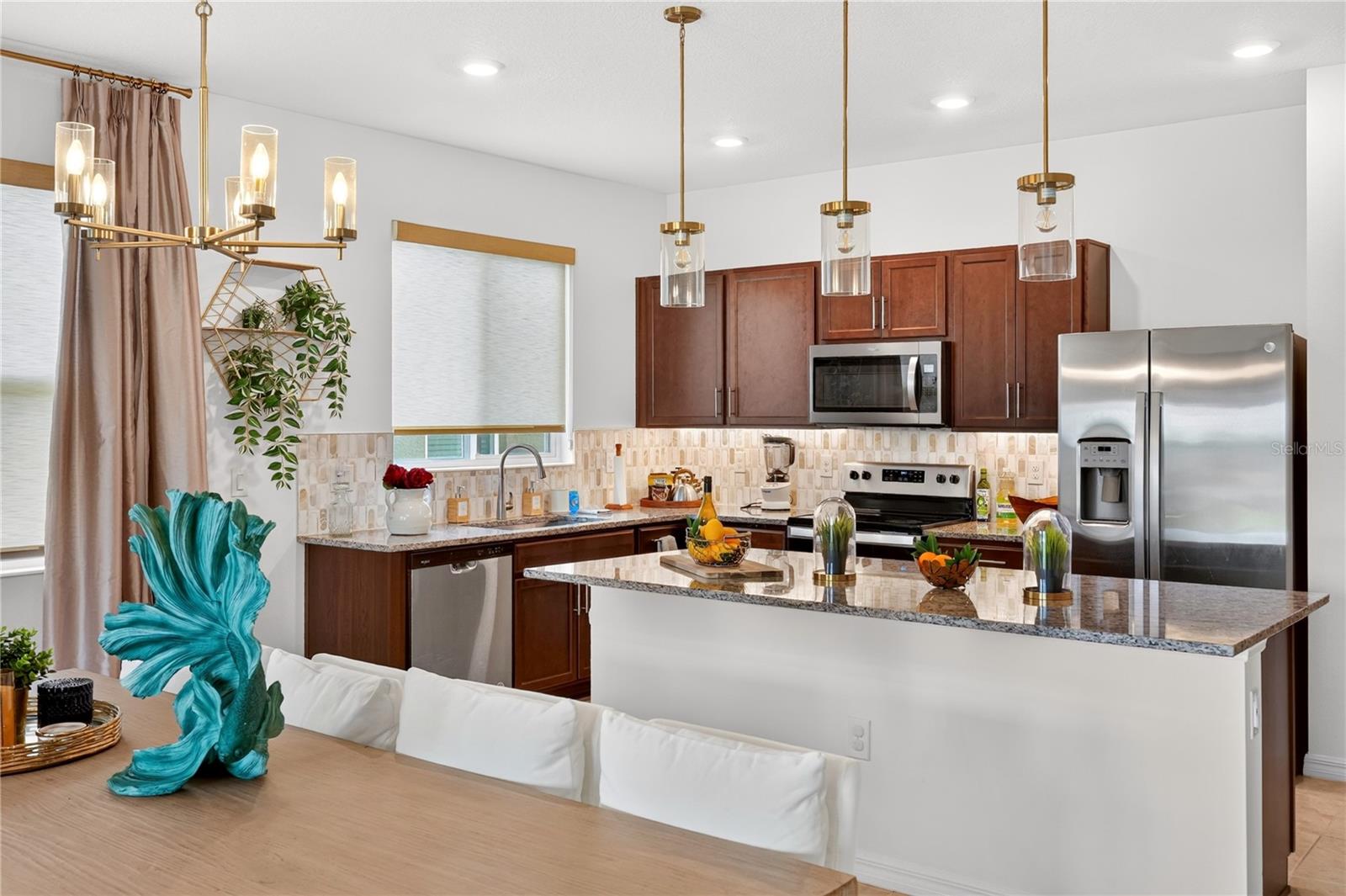 415 Overpool Avenue Property Photo 15
