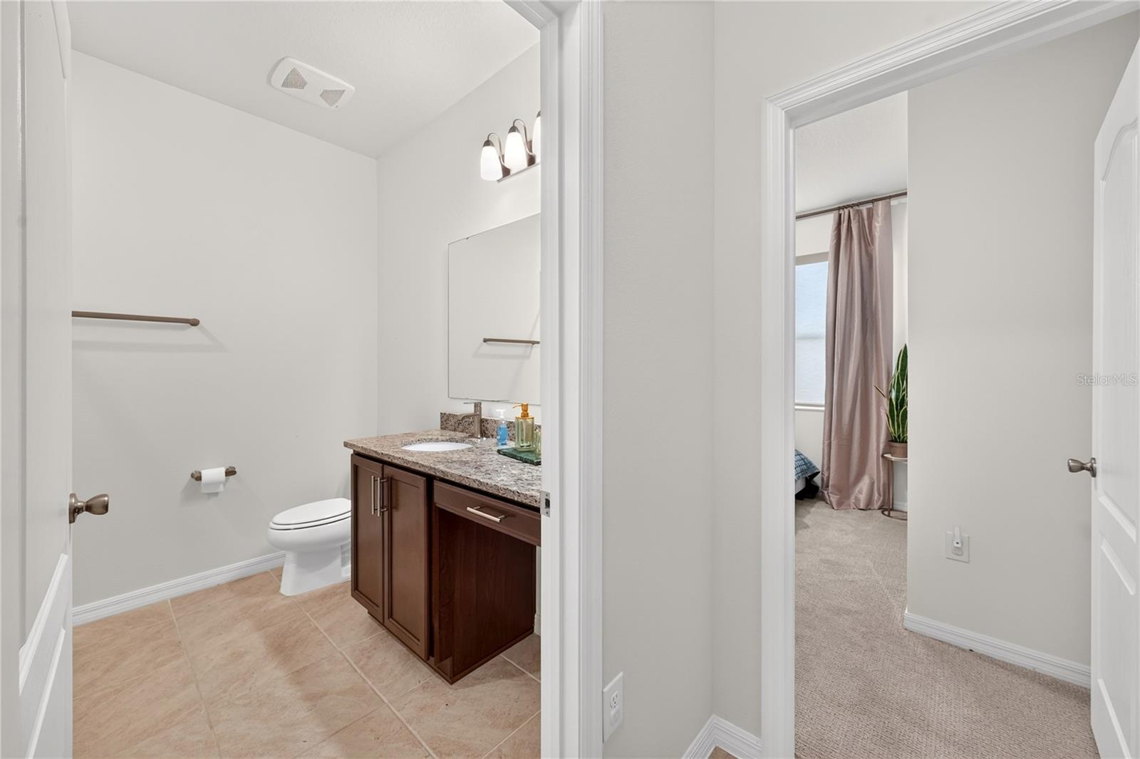 415 Overpool Avenue Property Photo 37