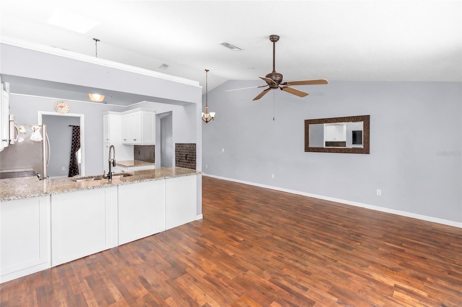 1499 E Normandy Blvd Property Photo 12