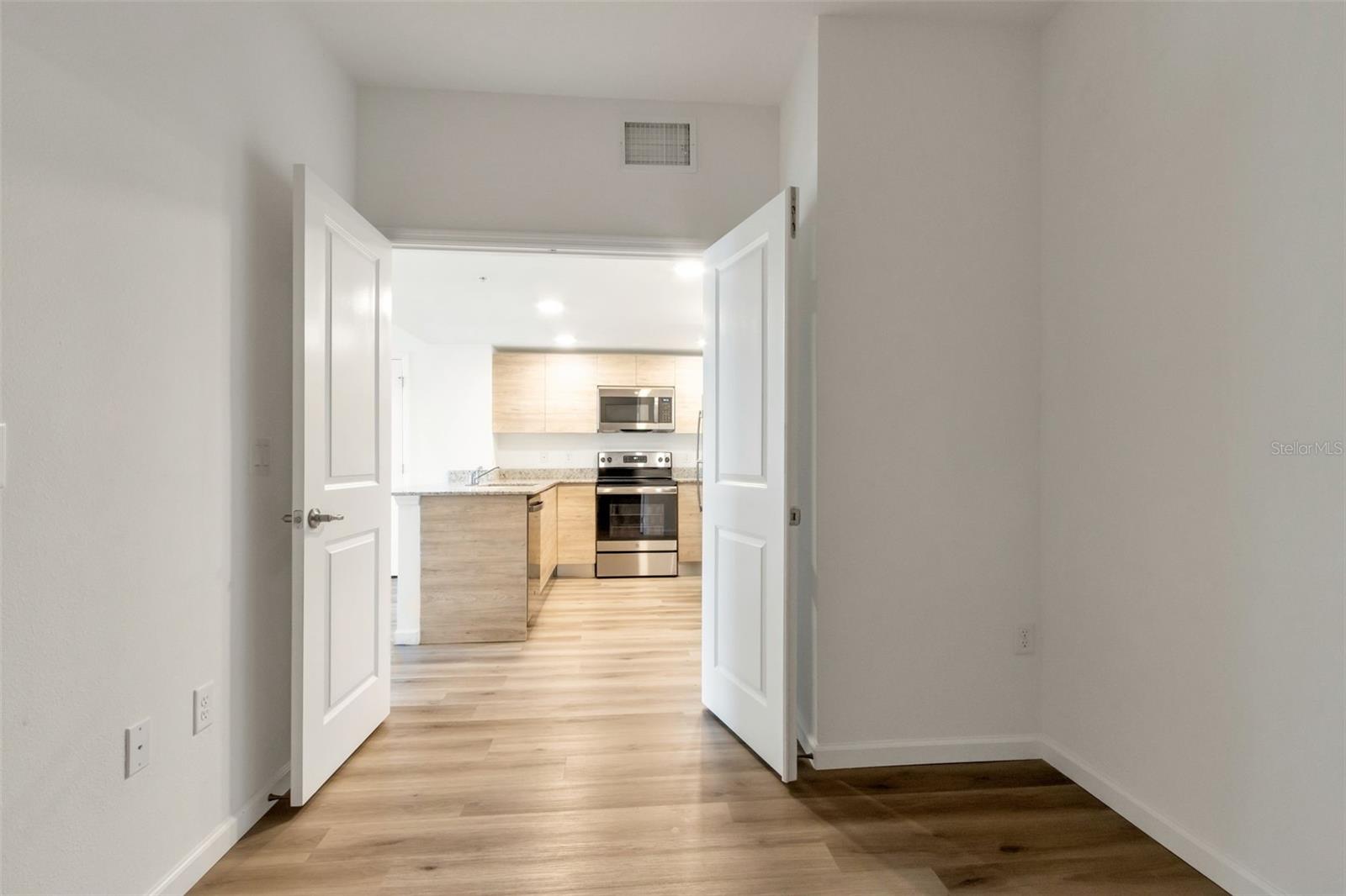 1220 Southstation Pl #404 Property Photo 15