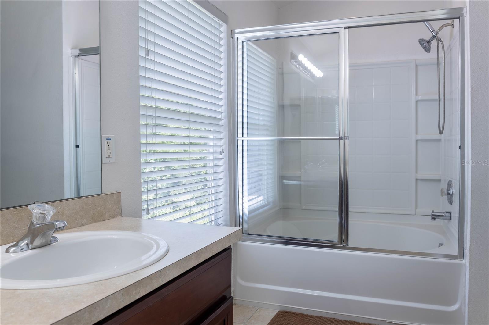 6438 S Goldenrod Rd #19a Property Photo 22