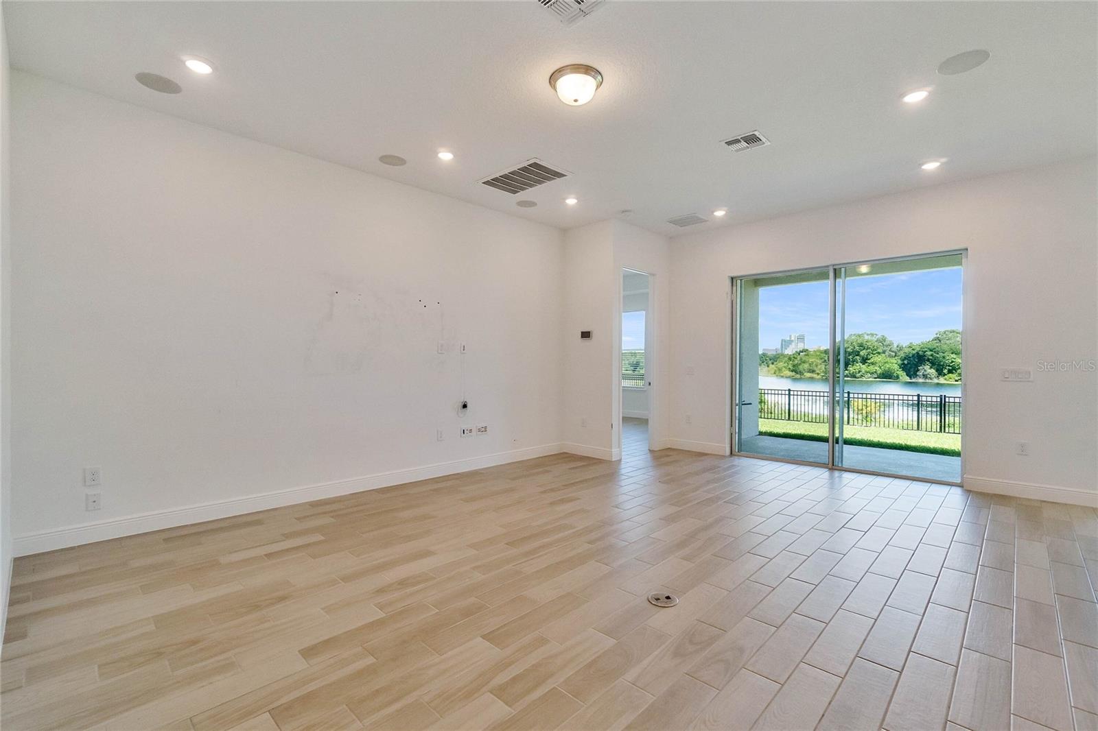 7446 Alpine Butterfly Ln Property Photo 32