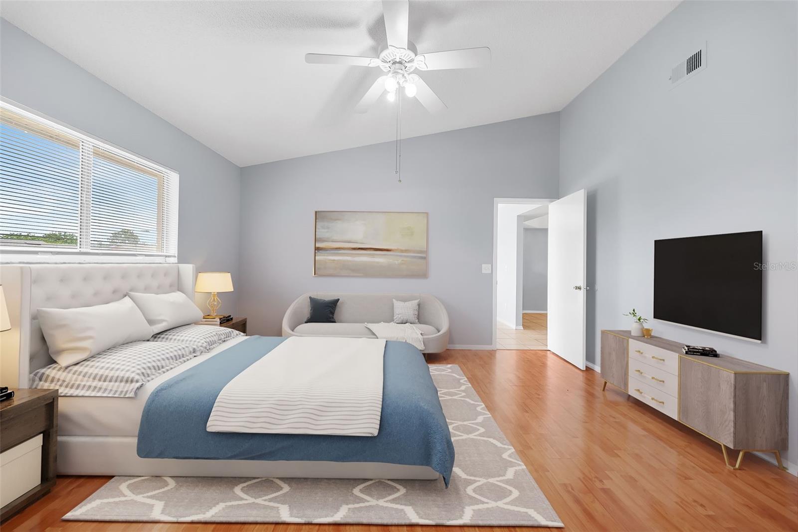 7853 Kensingham Ct Property Photo 4