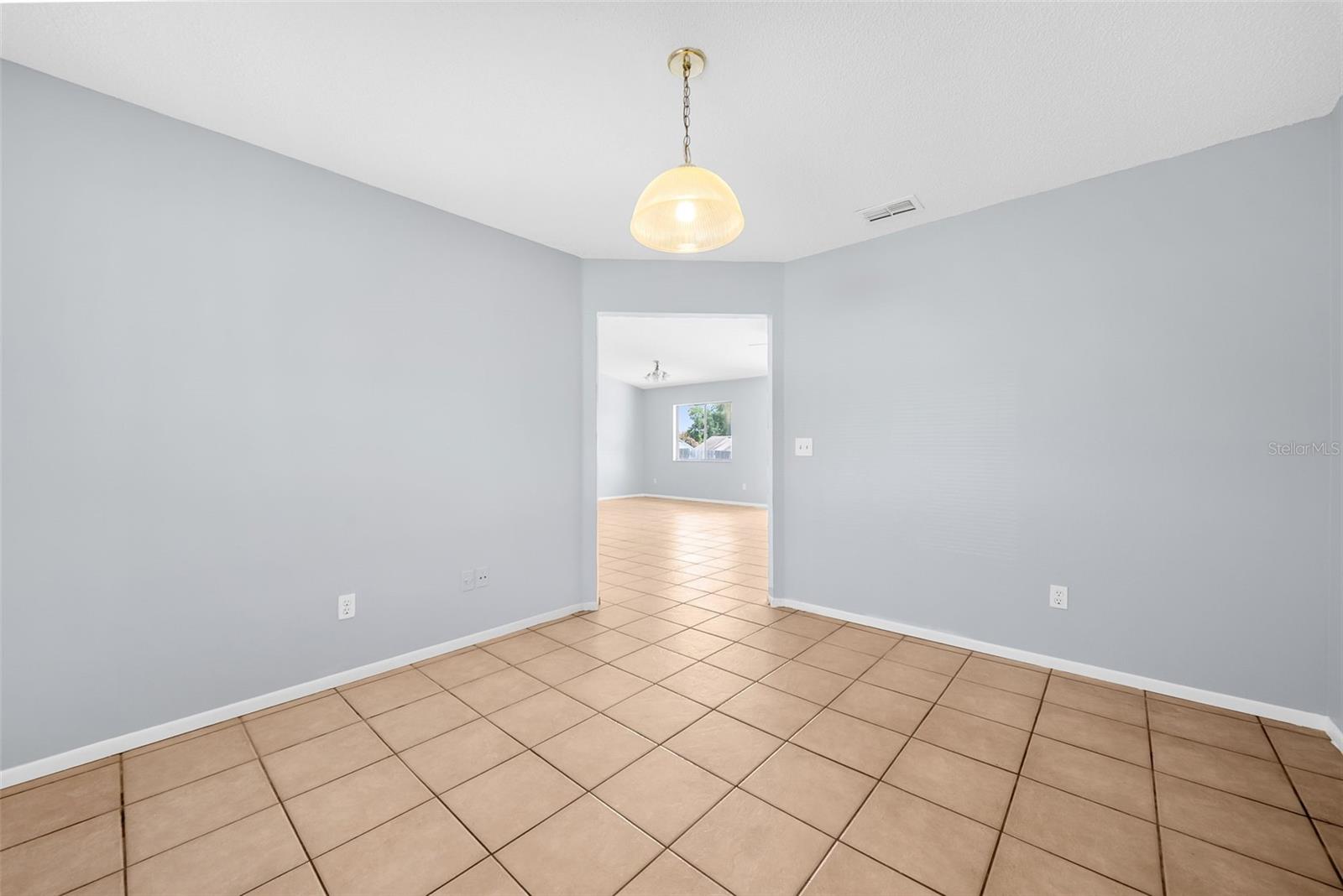 7853 Kensingham Ct Property Photo 13