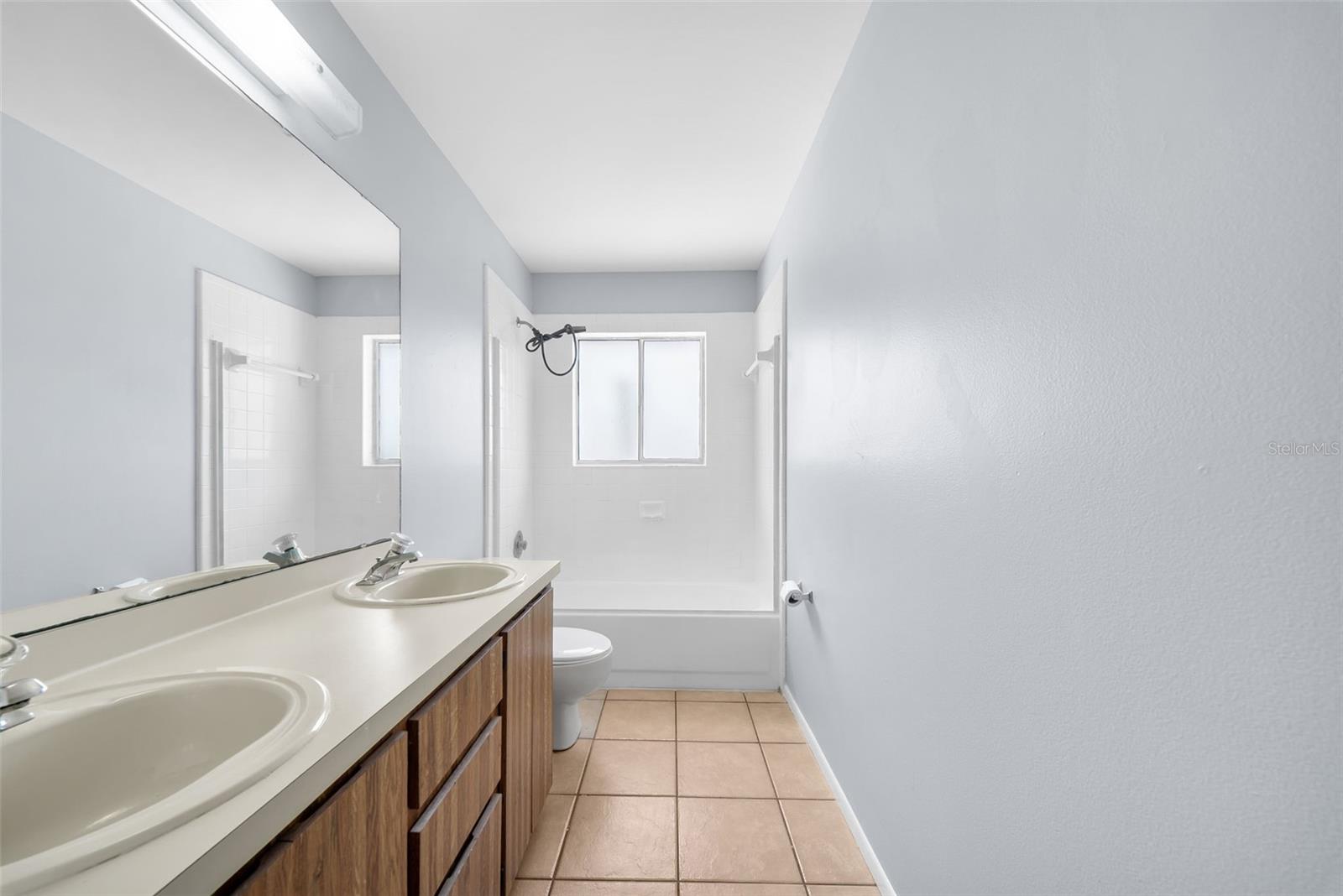 7853 Kensingham Ct Property Photo 24