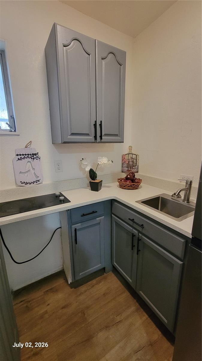 345 N Thompson Rd #b Property Photo 4