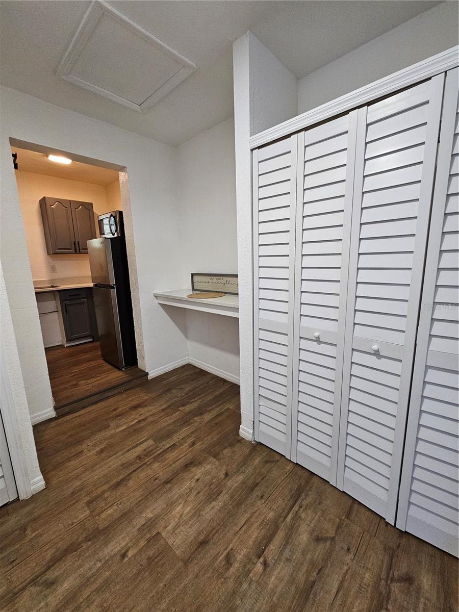 345 N Thompson Rd #b Property Photo 15