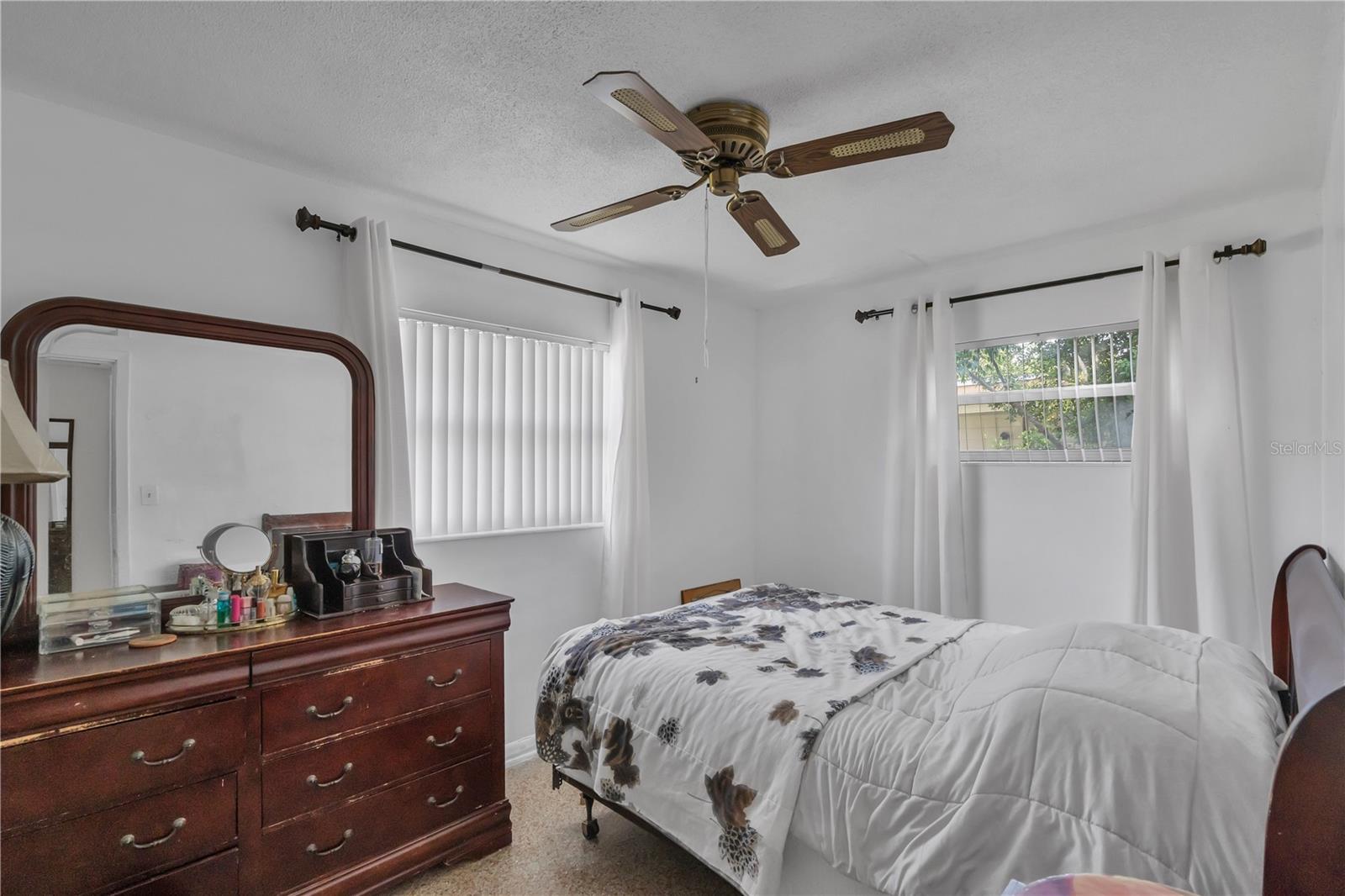 6201 Antilla Dr Property Photo 33