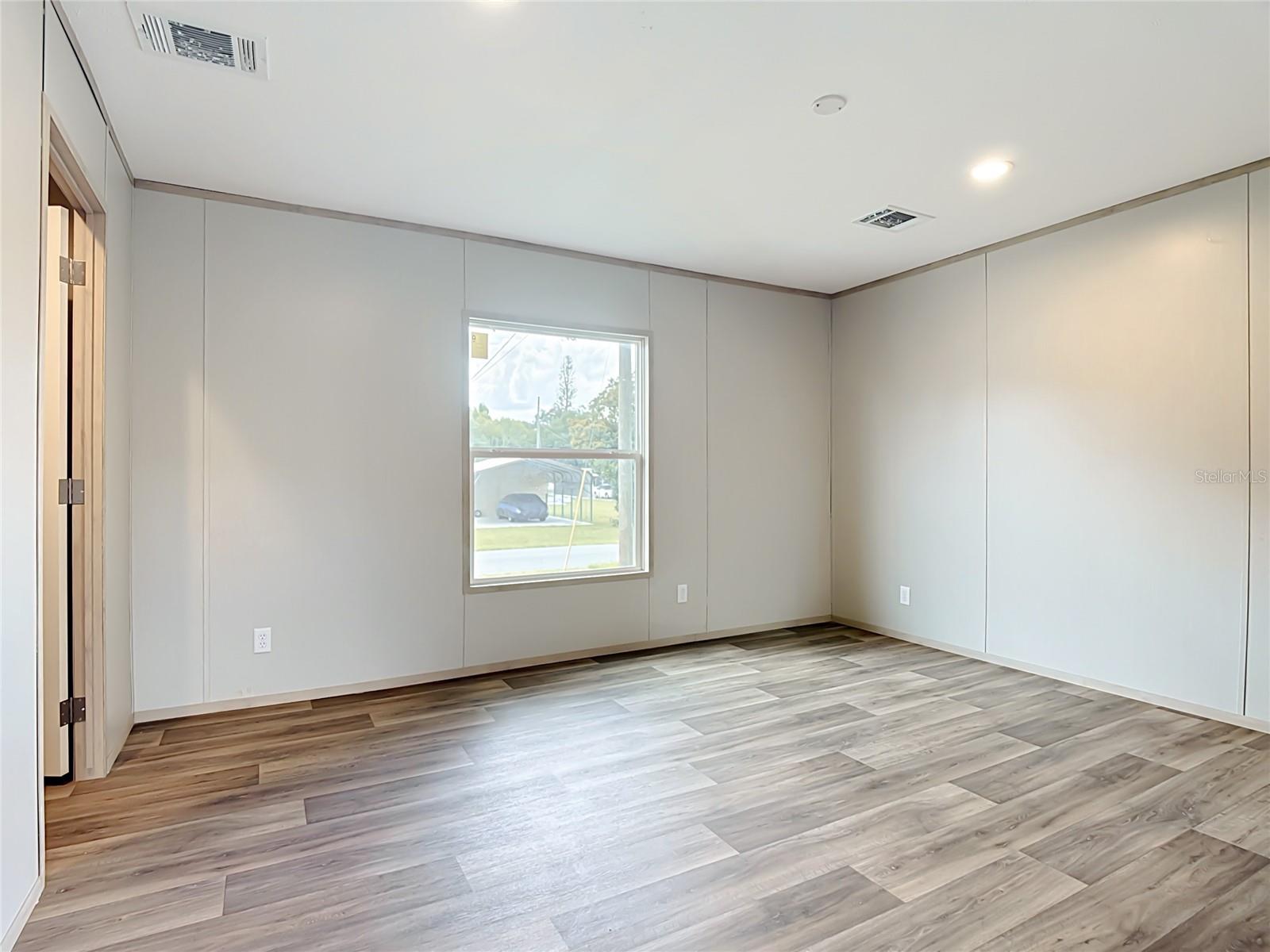 1657 Flounder St Property Photo 23